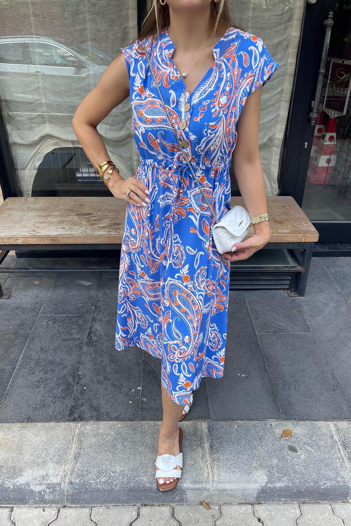 Mavi Şal Desen Önden Düğmeli Viskon Elbise