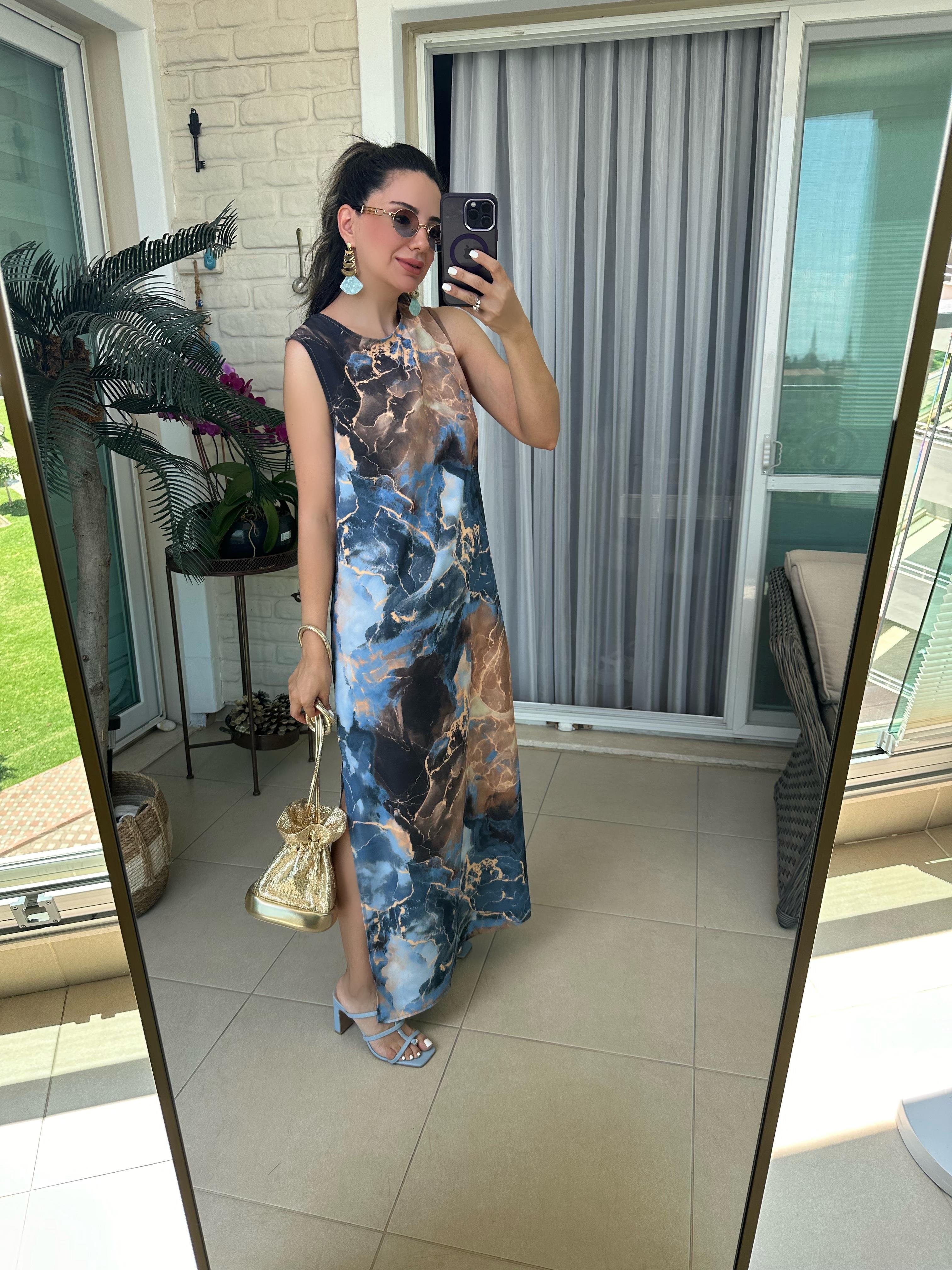 Mavi Turuncu Batik Desenli Elbise