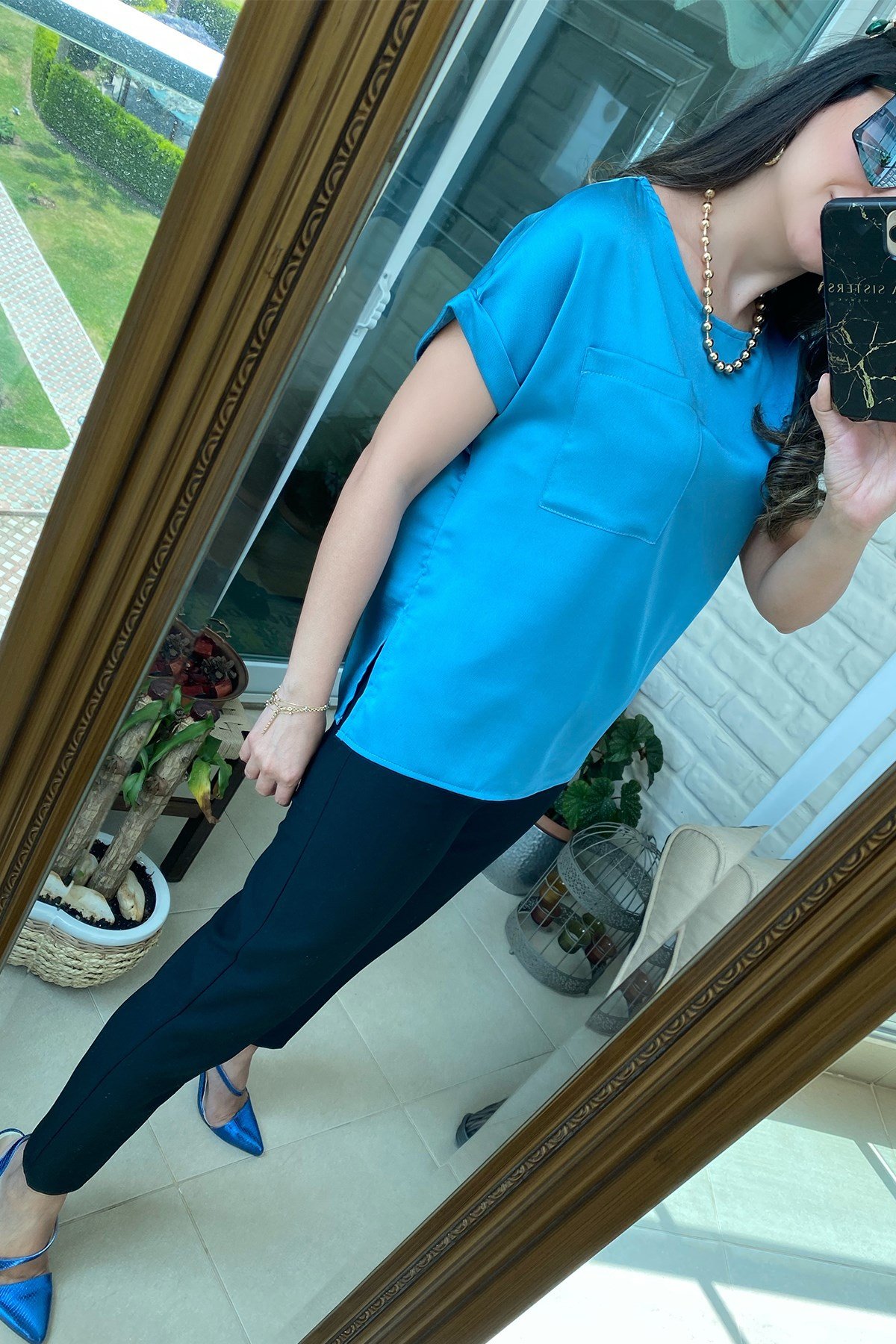 Mavi Yarım Kollu Saten Bluz 