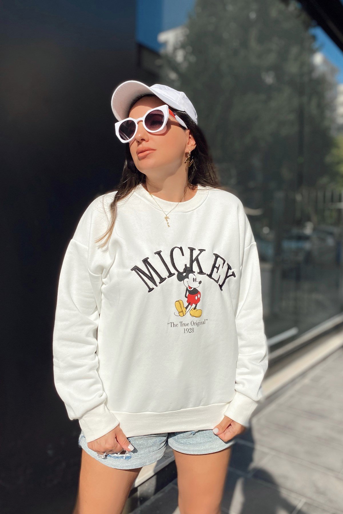 Mickey Mouse Baskılı Beyaz Sweatshirt