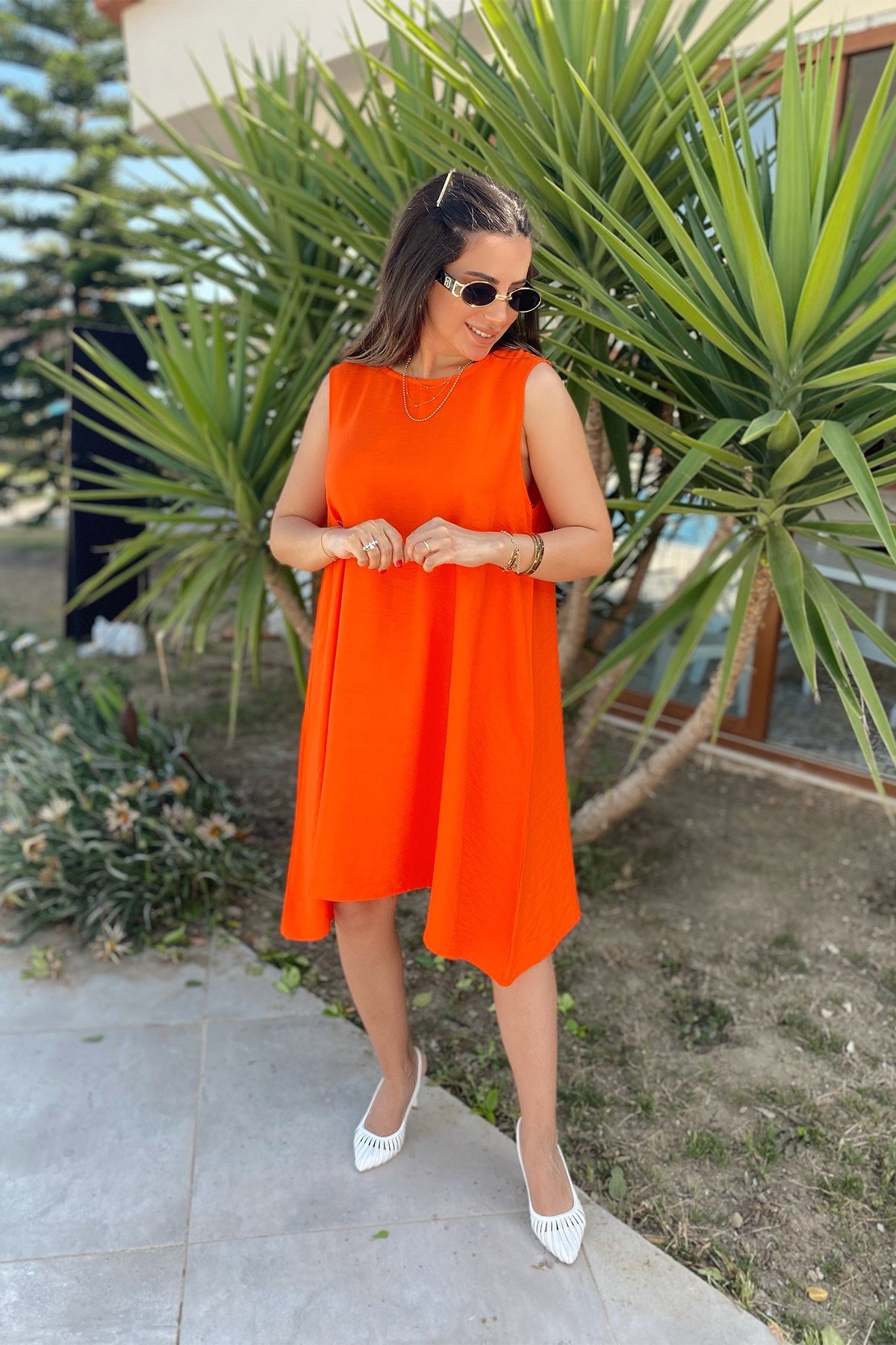 Narçiçeği Asimetrik Kesim Keten Elbise