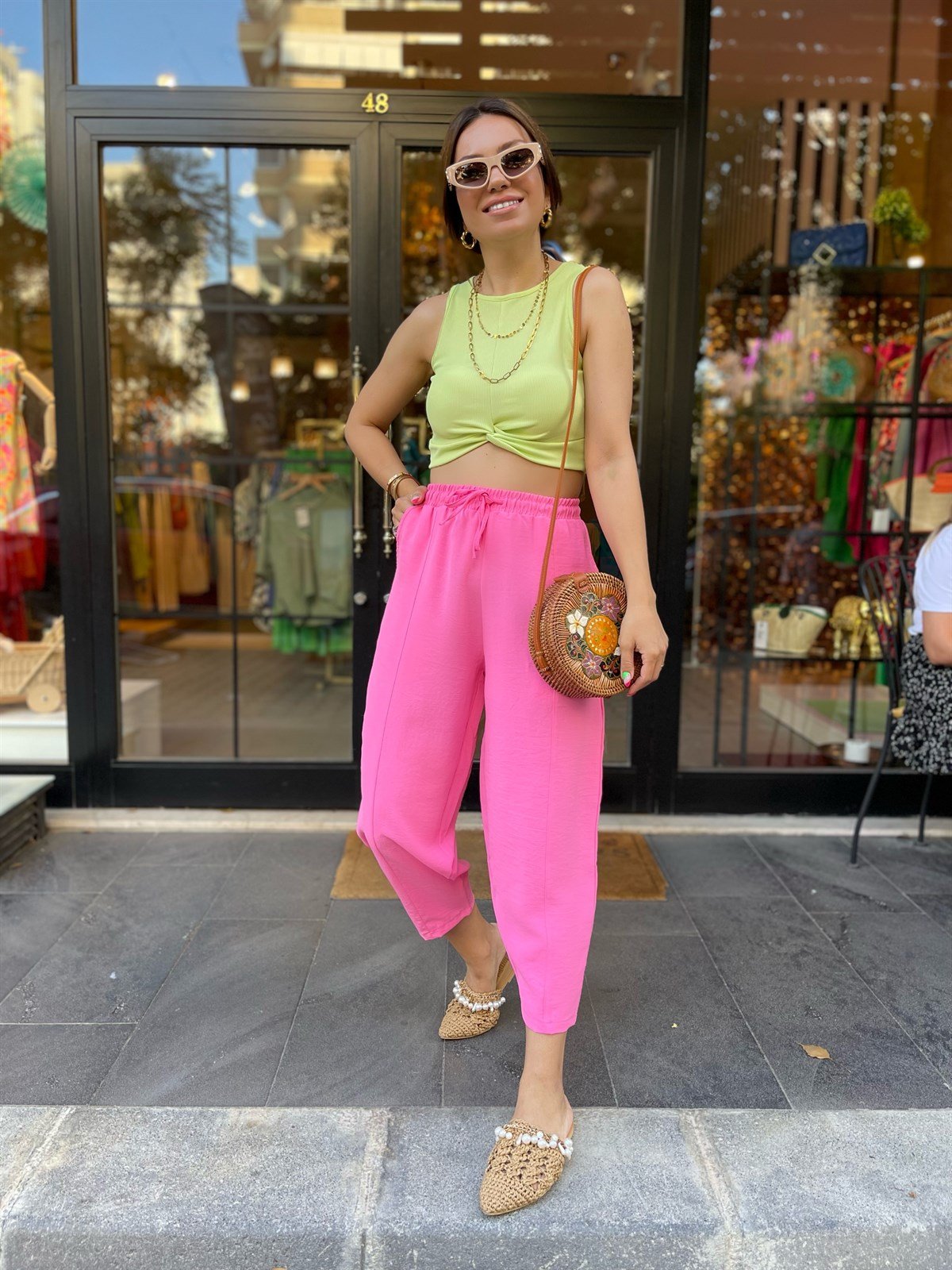 Ön Büzgülü Açık Yeşil Crop