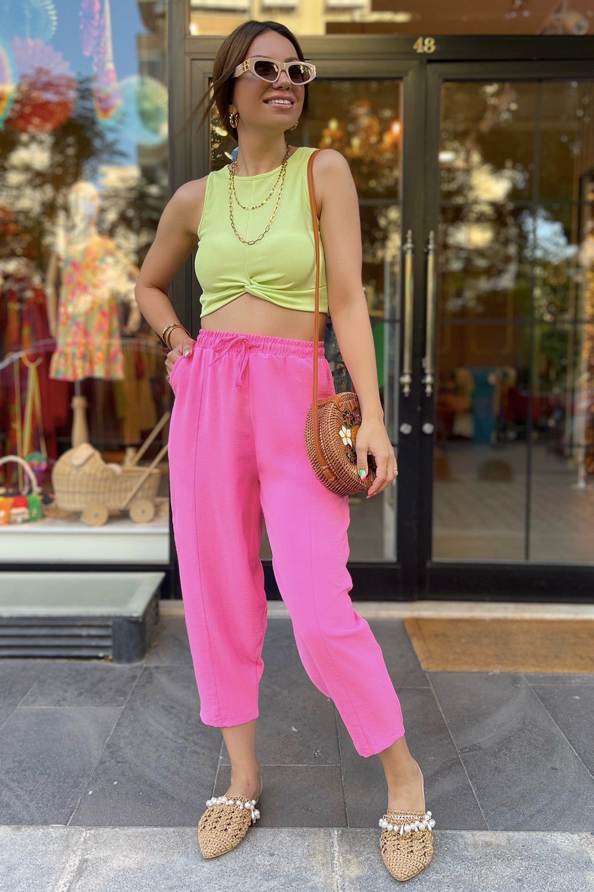 Ön Büzgülü Açık Yeşil Crop