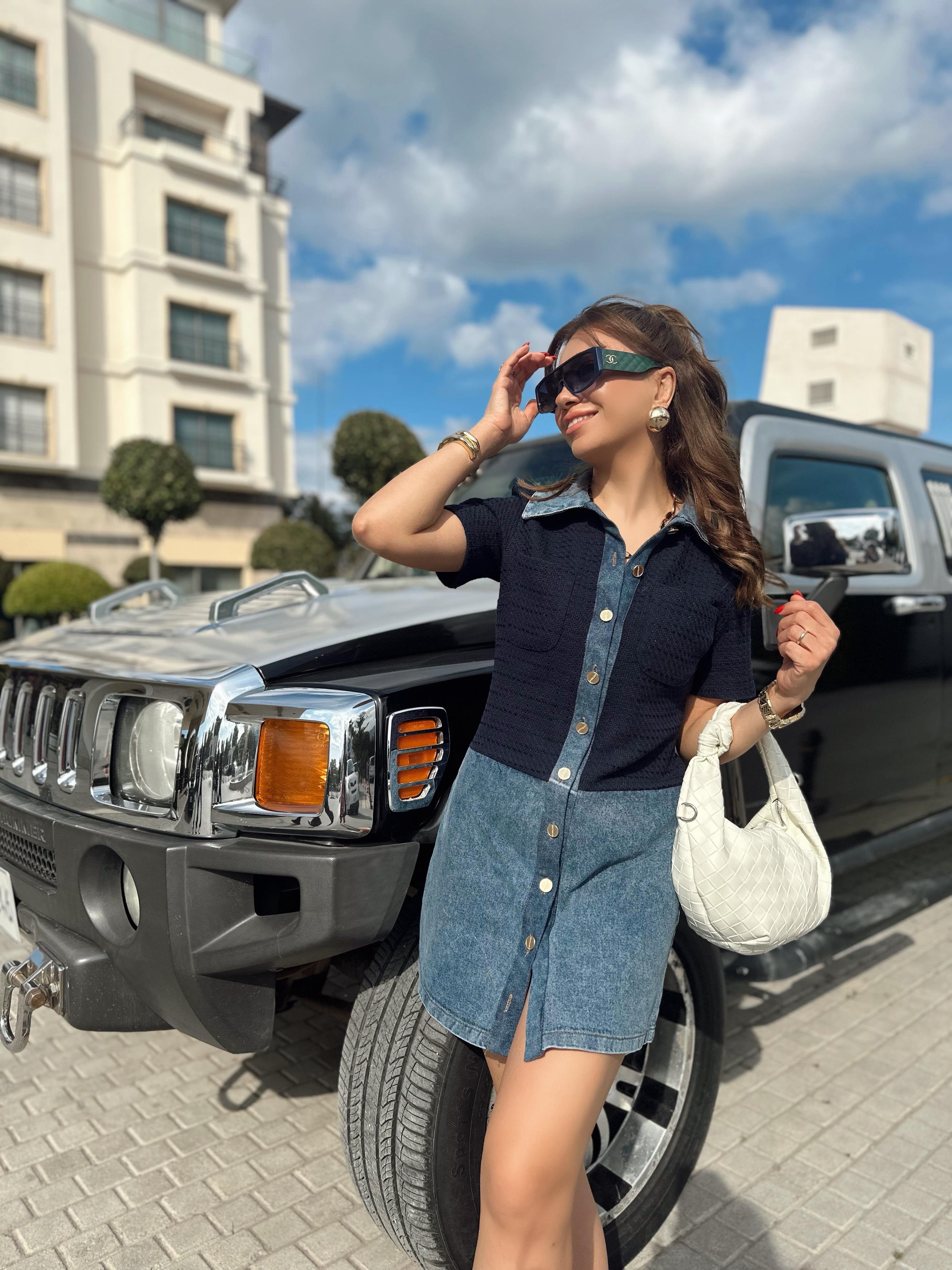 Önden Düğmeli Kot Detaylı Elbise