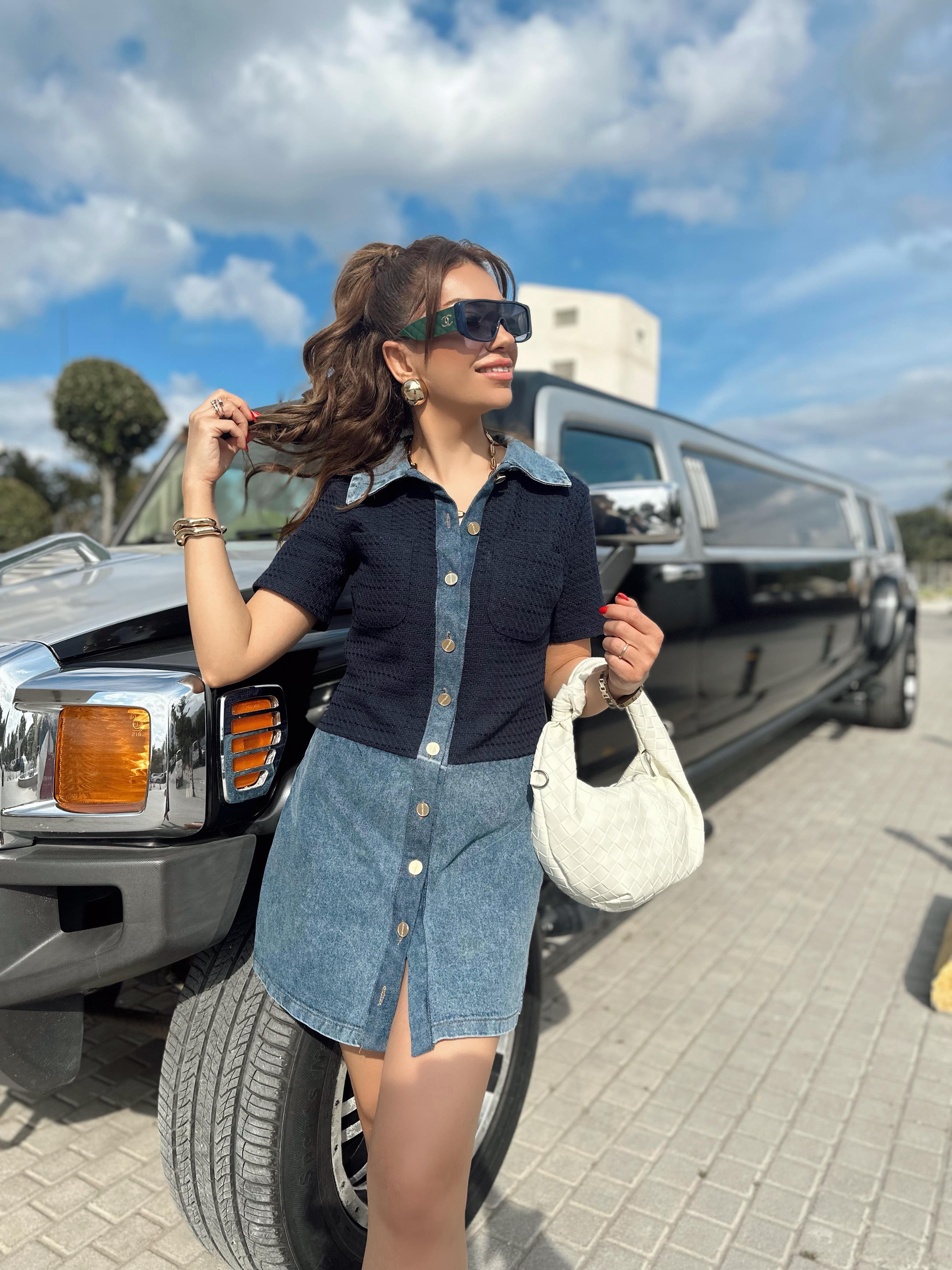 Önden Düğmeli Kot Detaylı Elbise