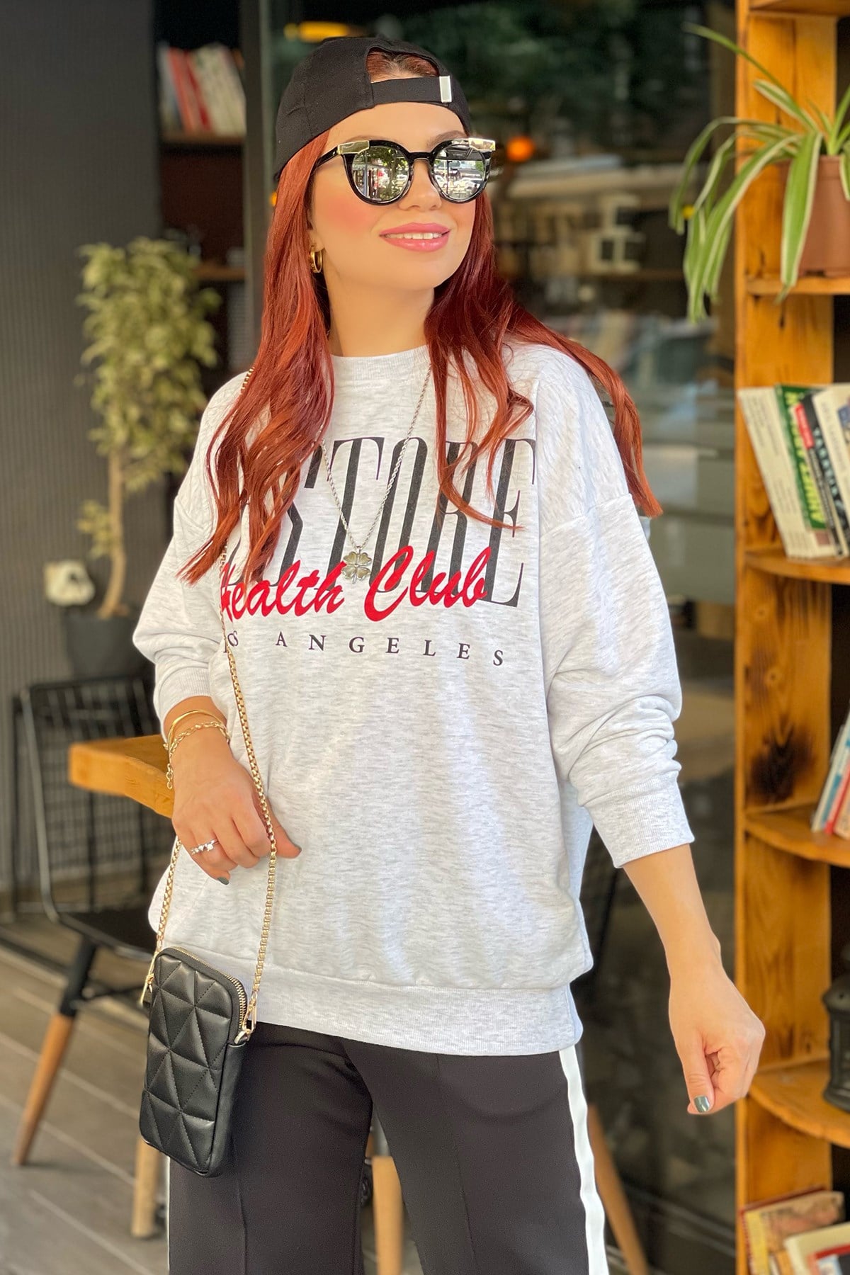 Önü Baskılı Gri Yeşil Sweatshirt