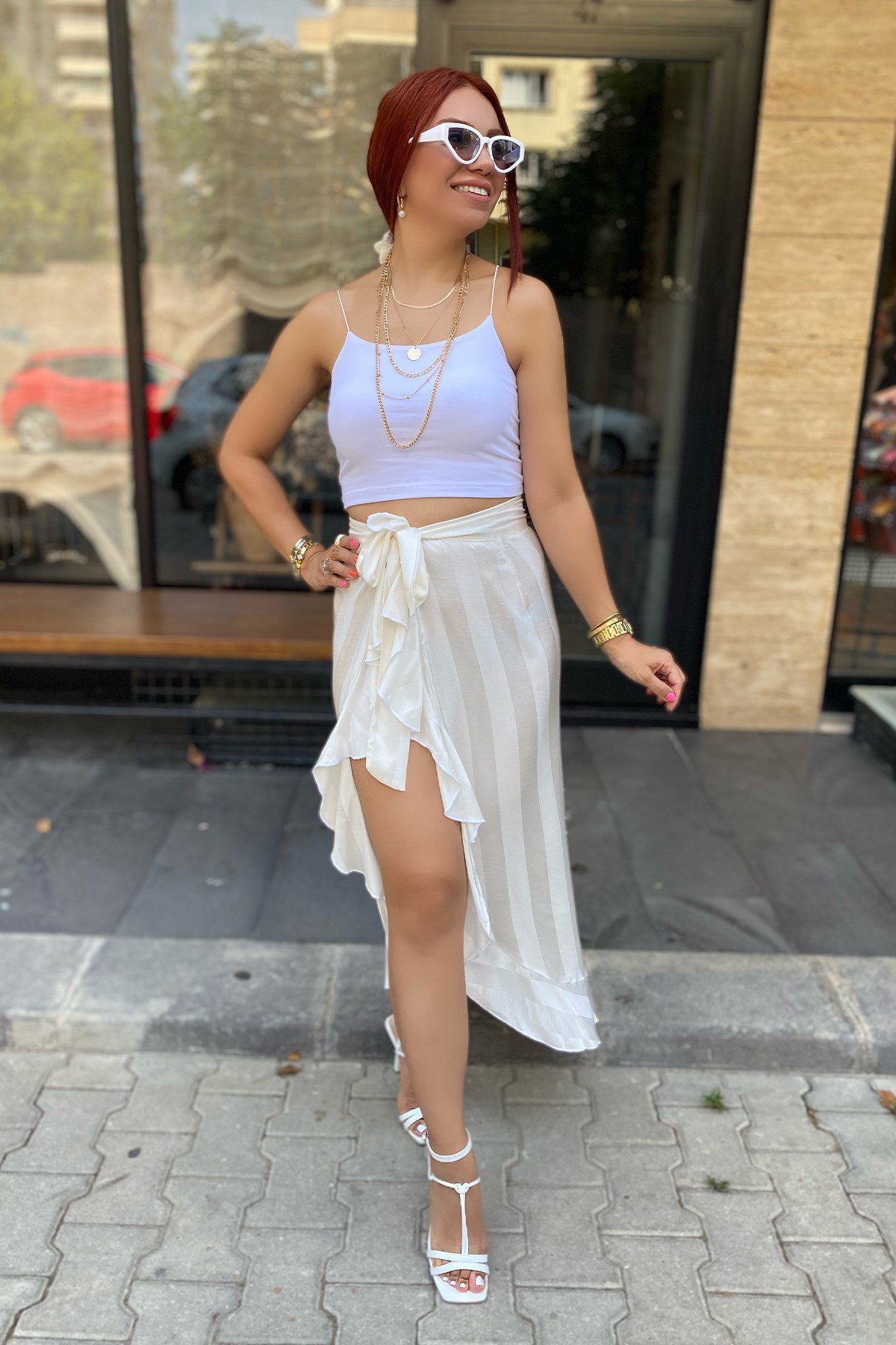 Önü Fırfırlı Ekru Pareo Etek