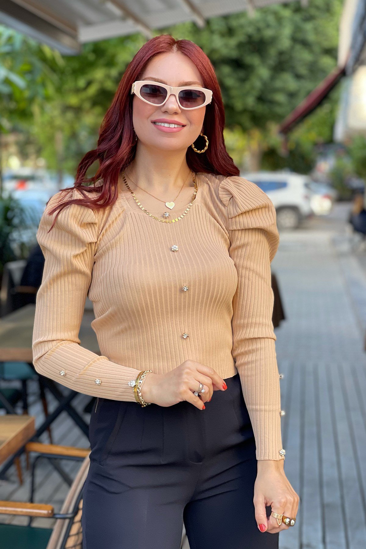 Önü Taş Detaylı Triko    