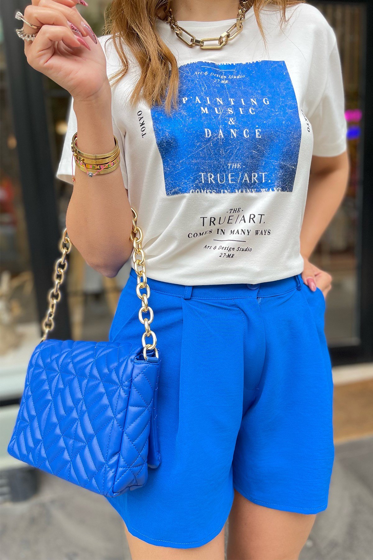 Önü Varak Detaylı Tshirt