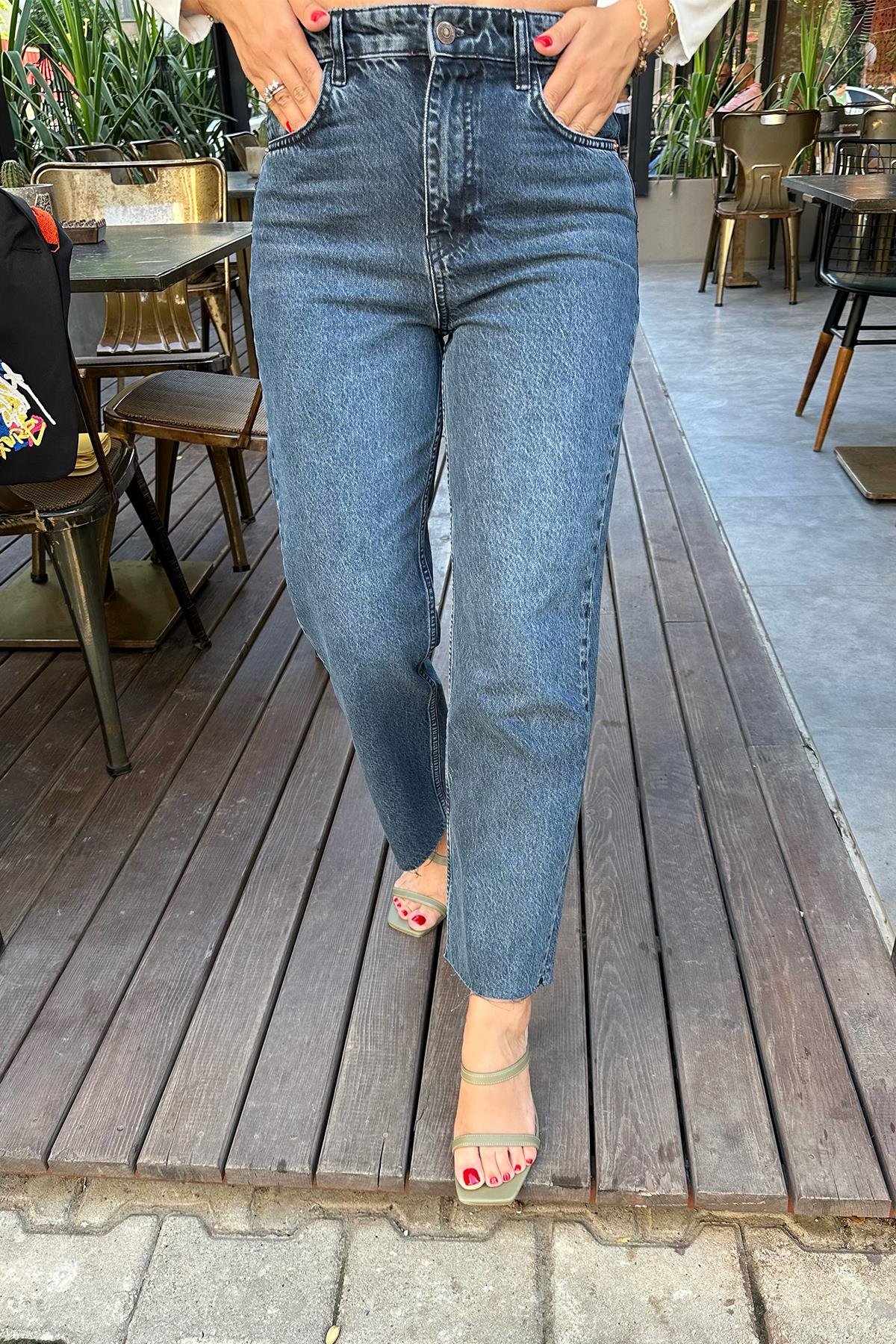 Orjinal Marka Koyu Renk Jean