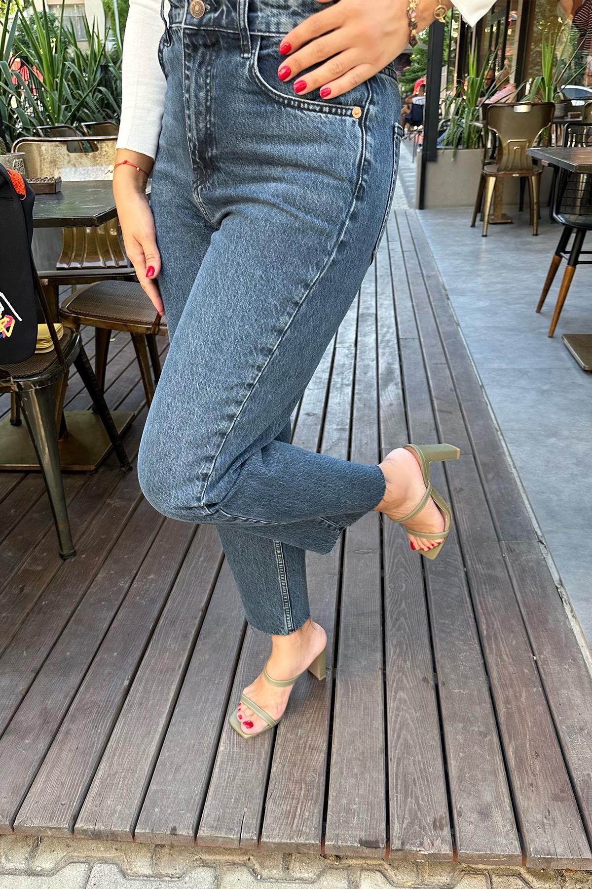 Orjinal Marka Koyu Renk Jean