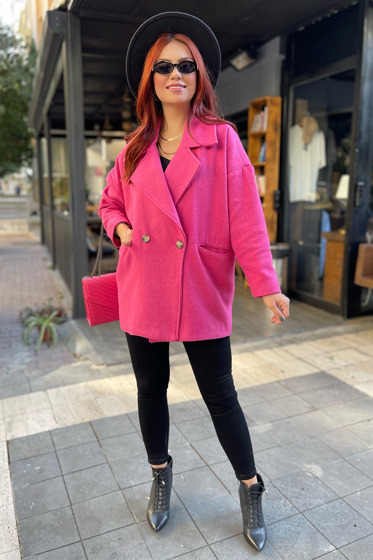 Oversize Pembe Kaşe Kaban