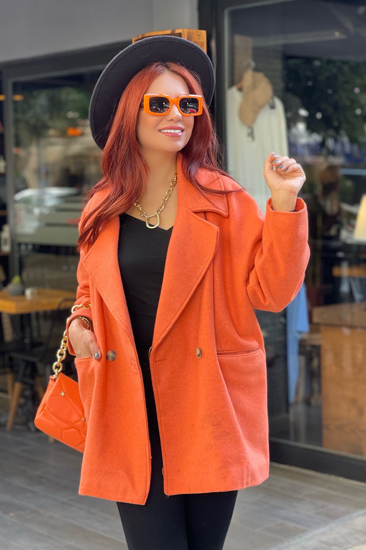 Oversize Turuncu Kaşe Kaban