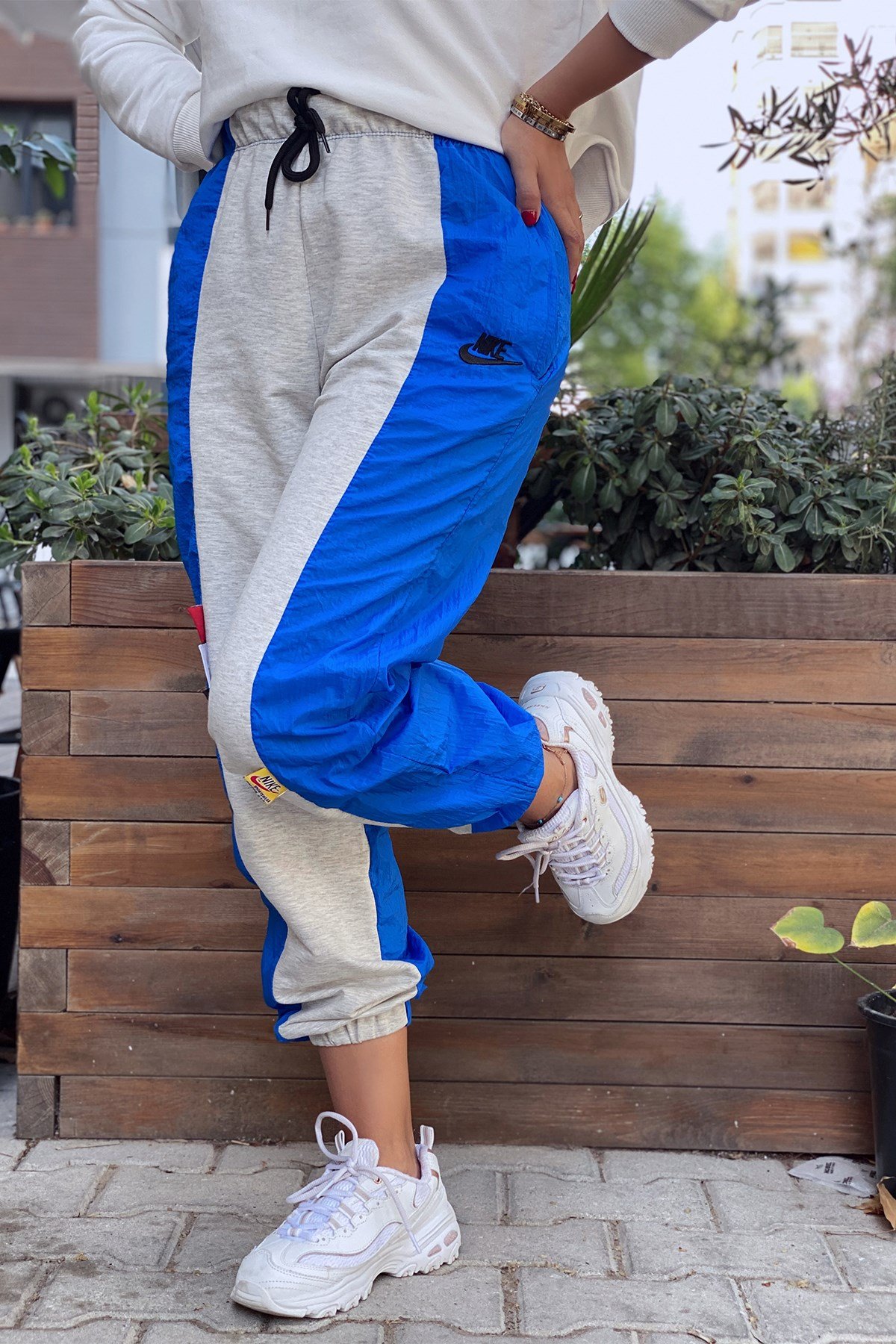 Paraşüt Kumaş Mavi Eşofman Altı