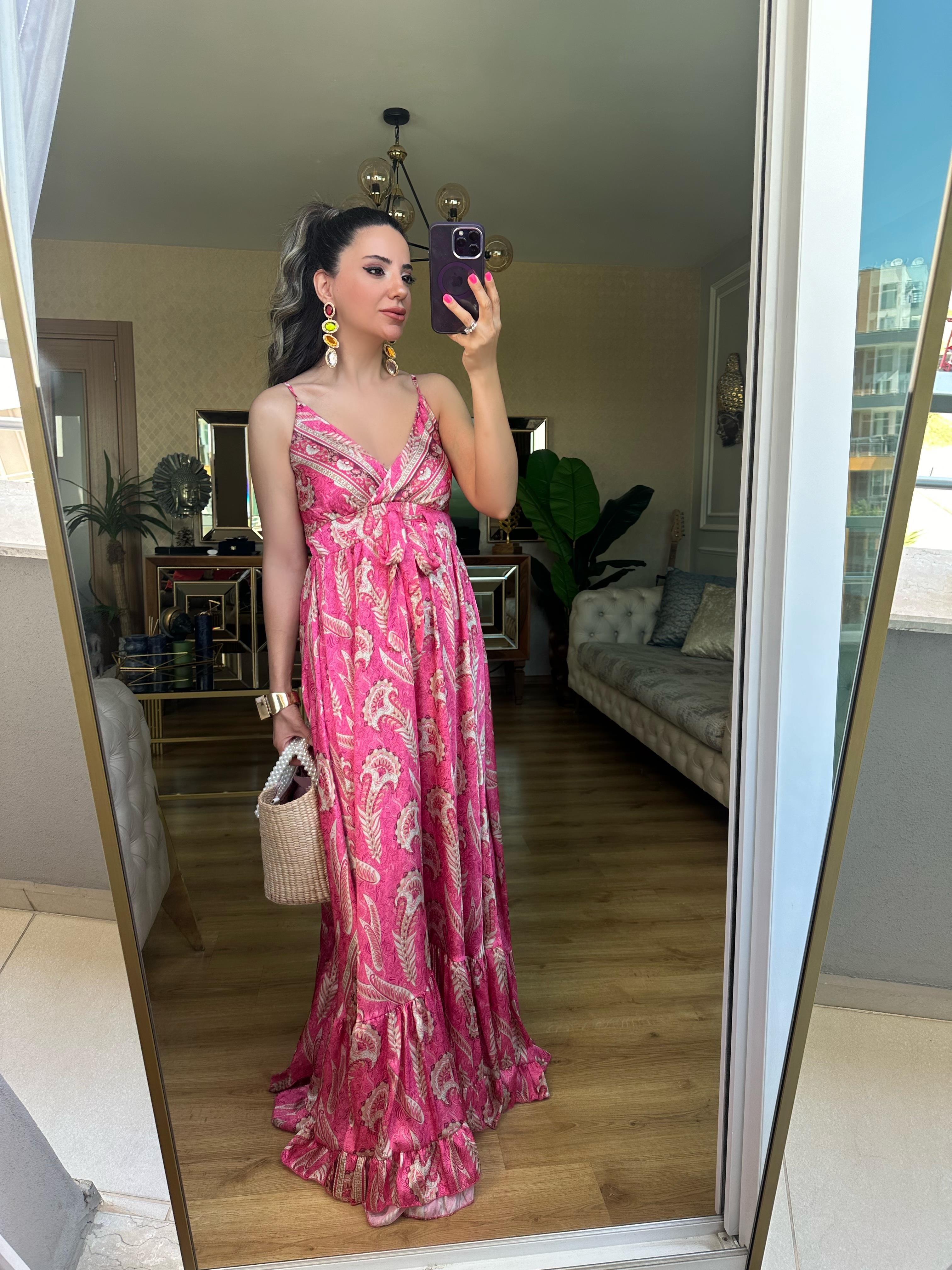 Pembe Desenli Saten Elbise