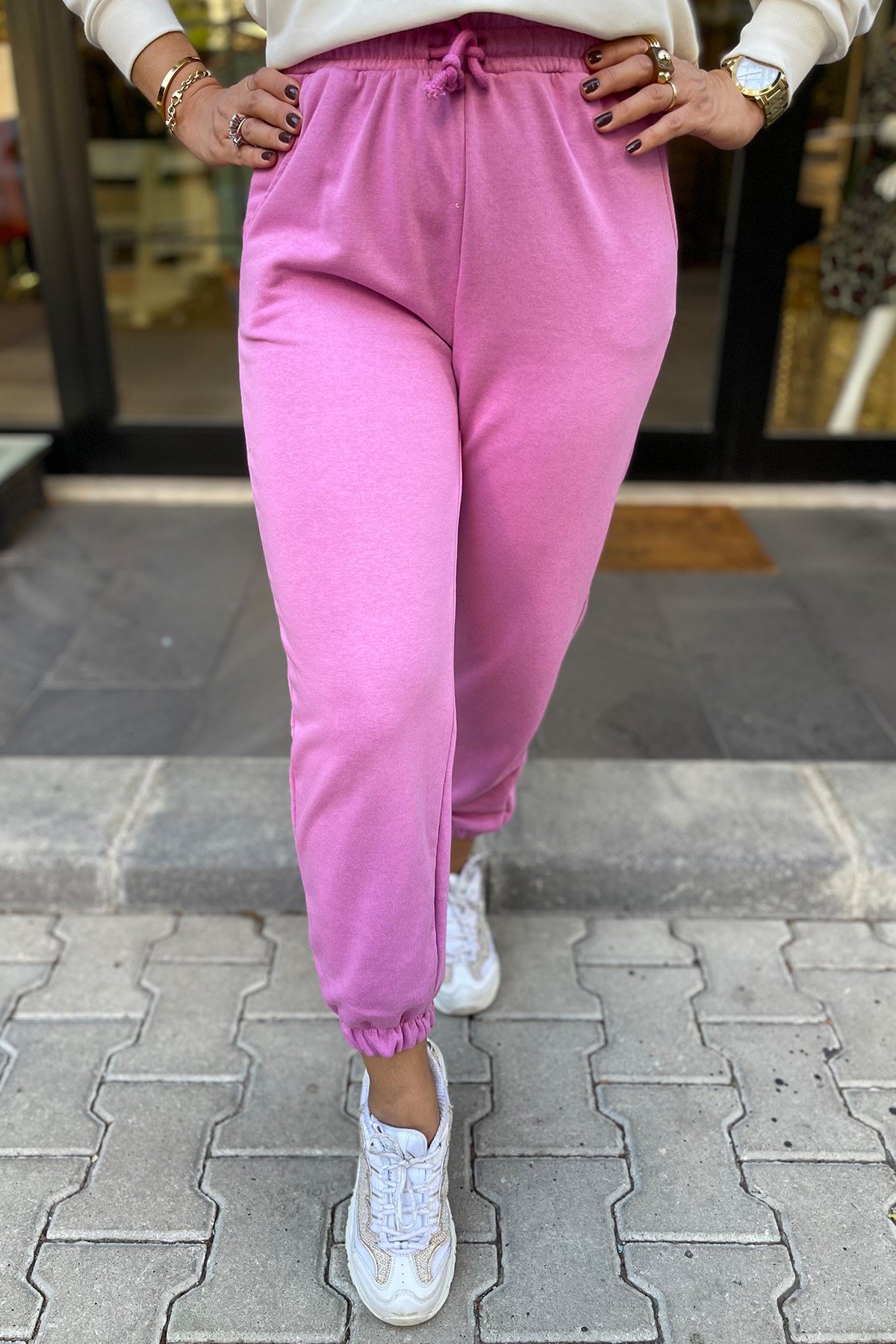 Pembe Eşofman Altı