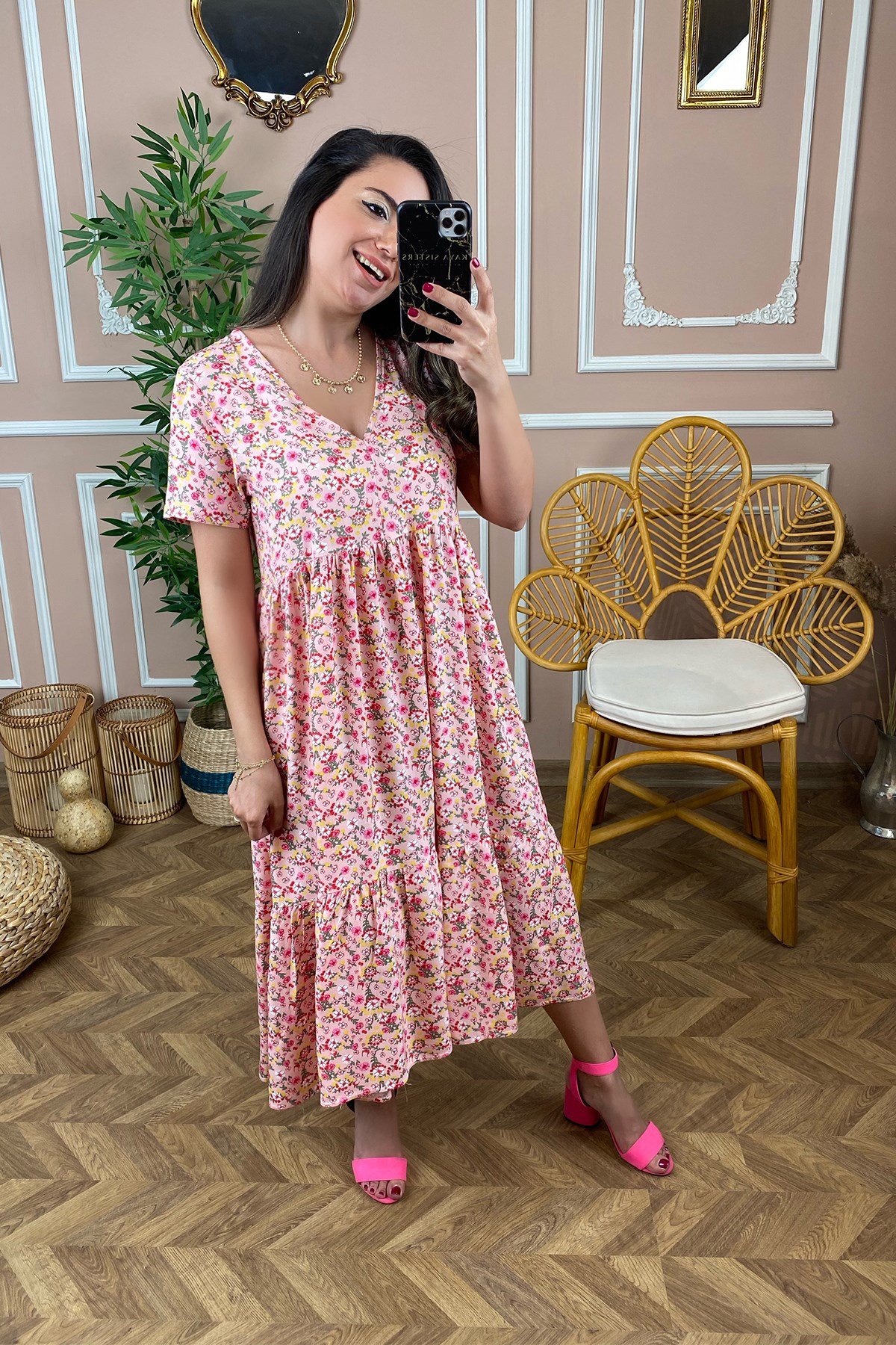 Pembe Küçük Çiçek Desenli Yarım Kollu Elbise
