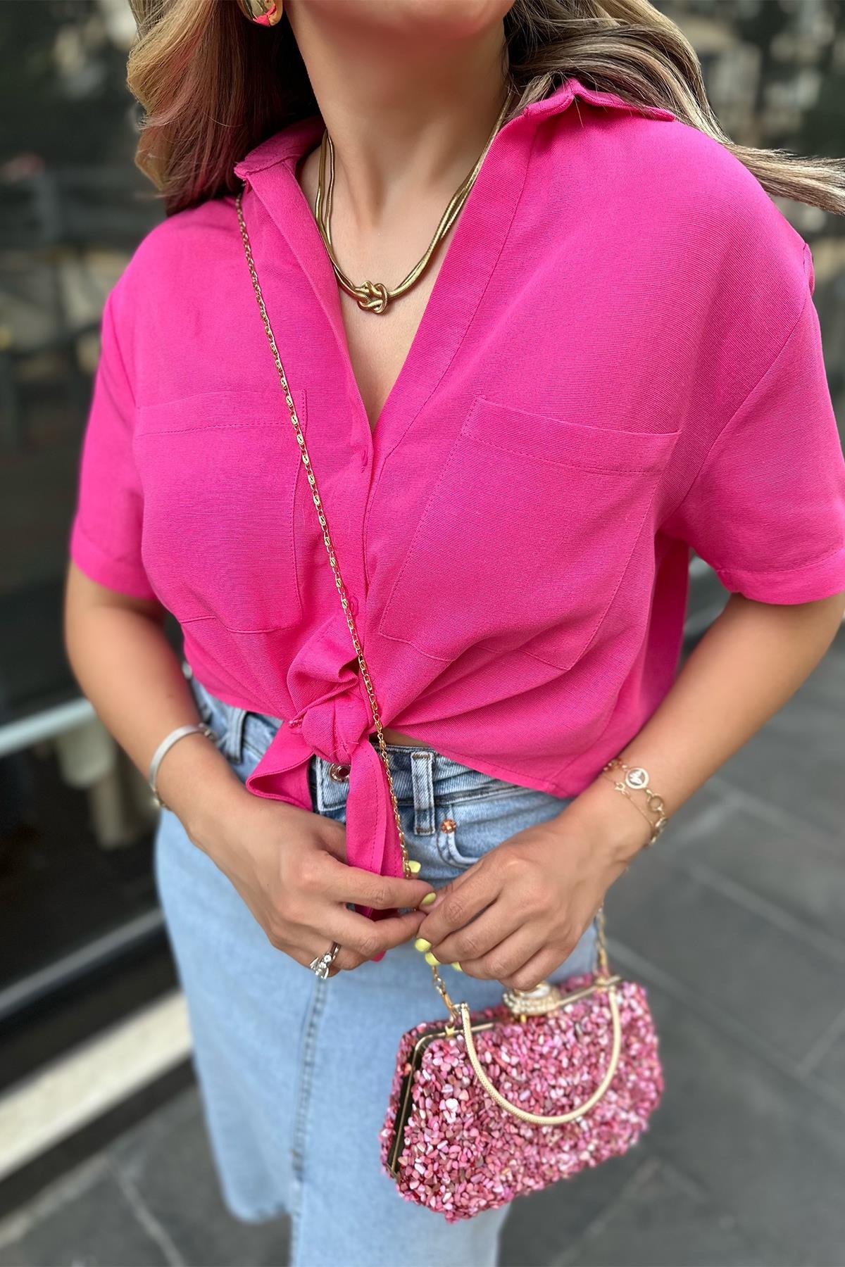 Pembe Önden Bağlamalı Gömlek