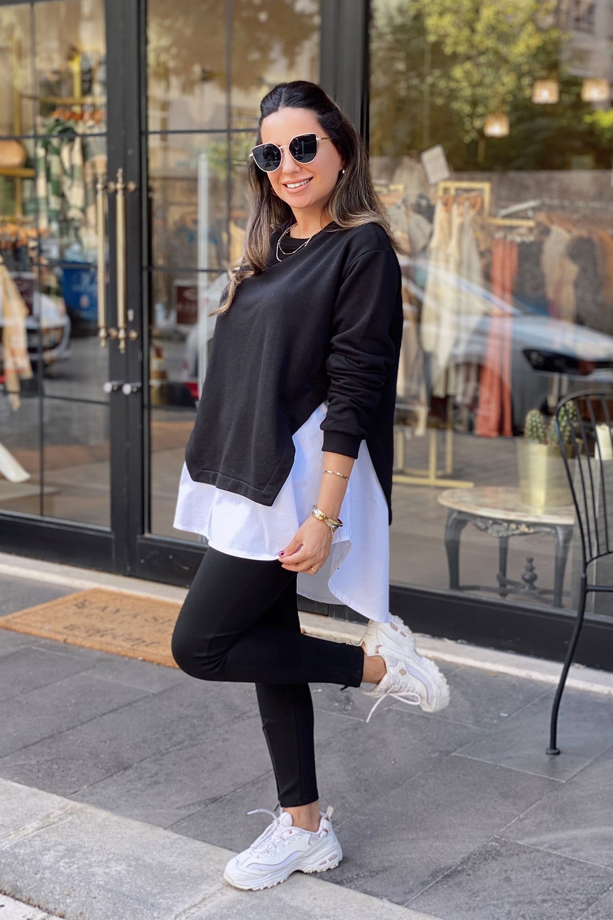Poplin Detaylı Siyah Sweat