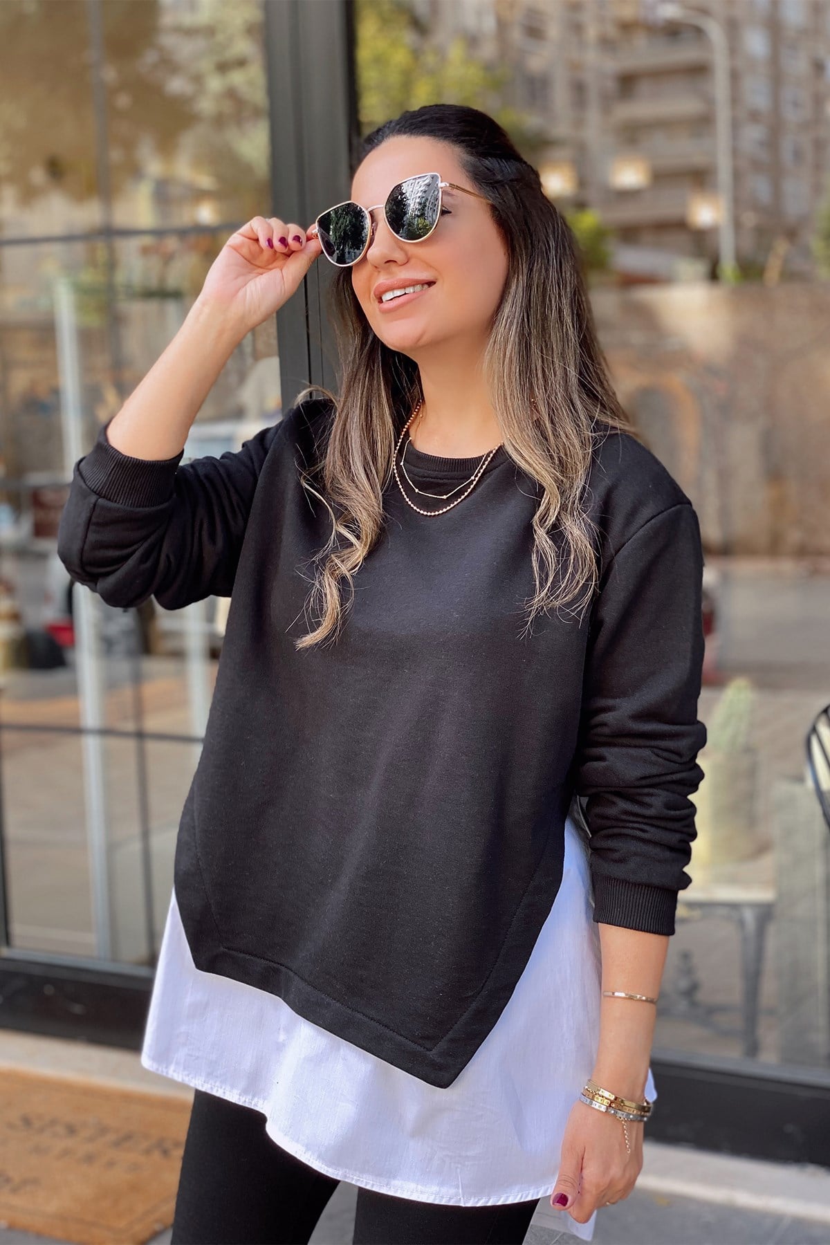 Poplin Detaylı Siyah Sweat