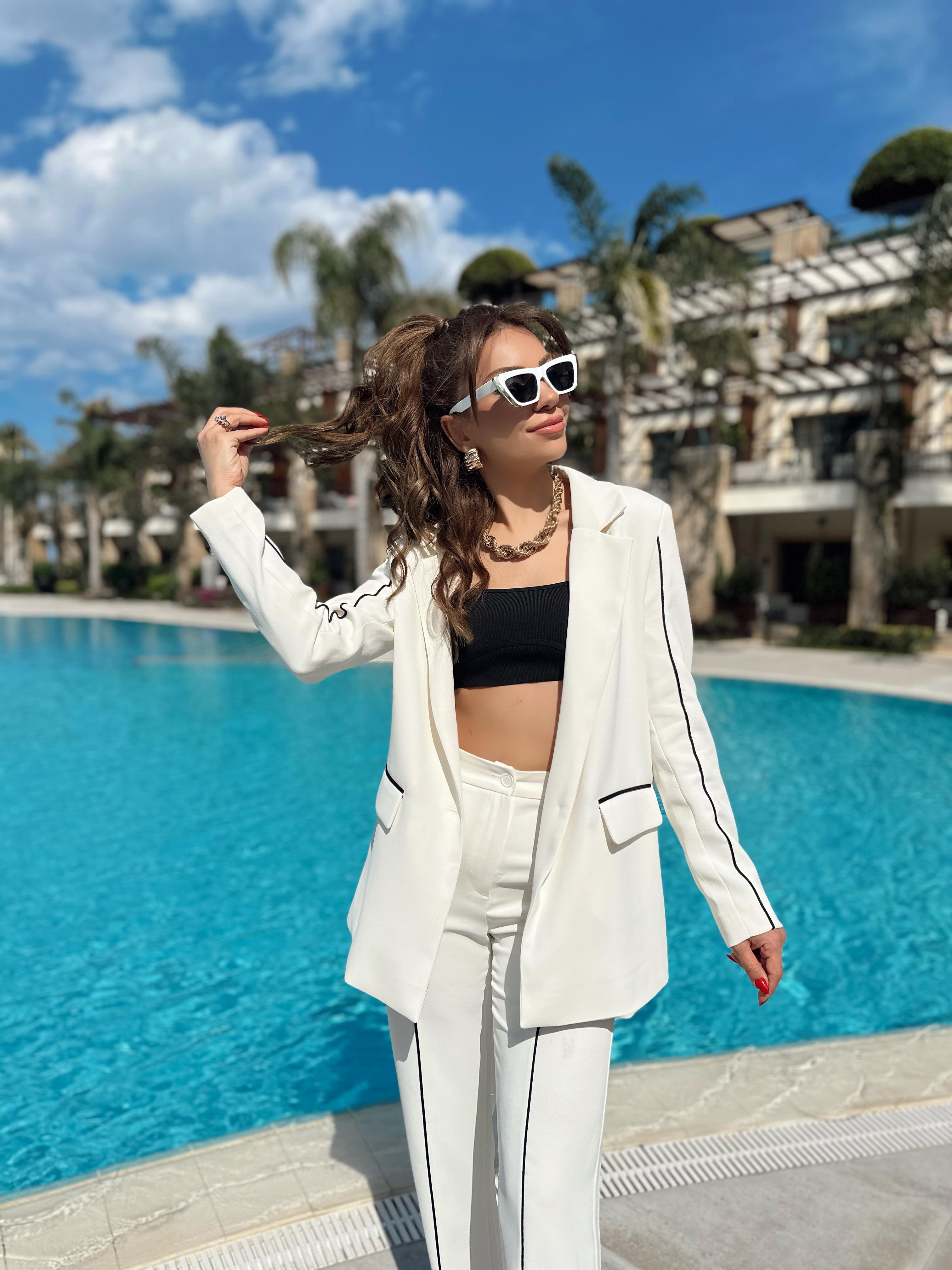 Premium Biyeli Ekru Ceket Pantolon Takım