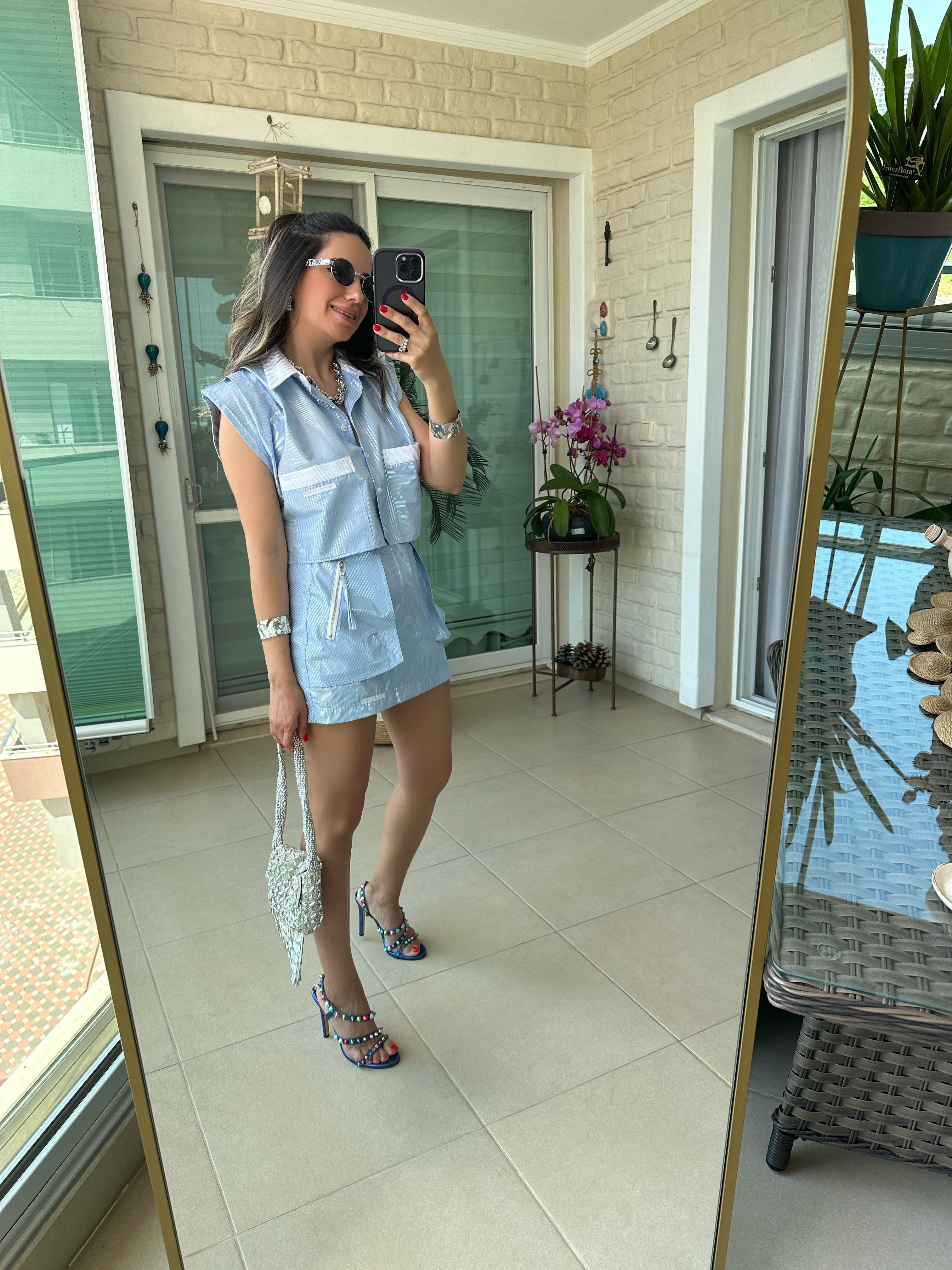 Premium Gümüş Parlak Çizgili Şort Etek Takım