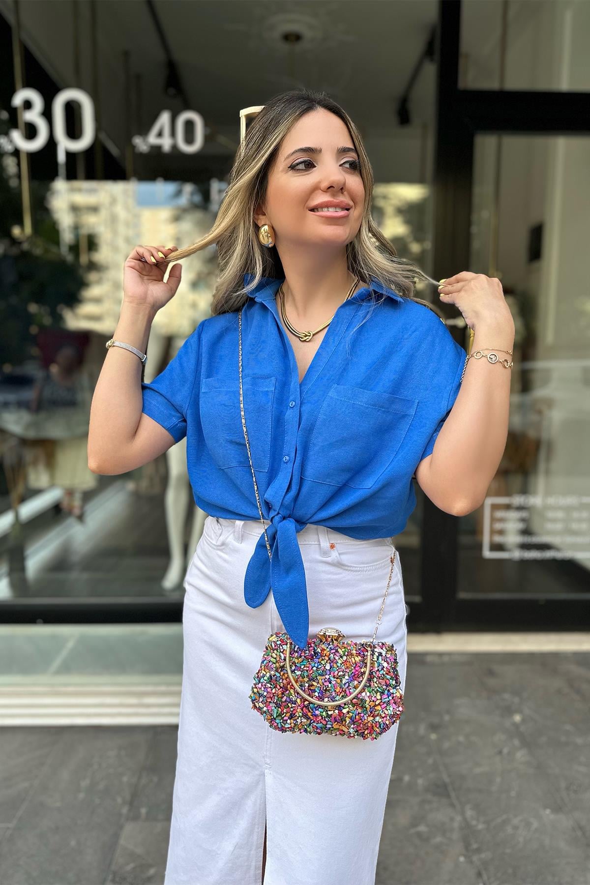 Saks Mavi Önden Bağlamalı Gömlek