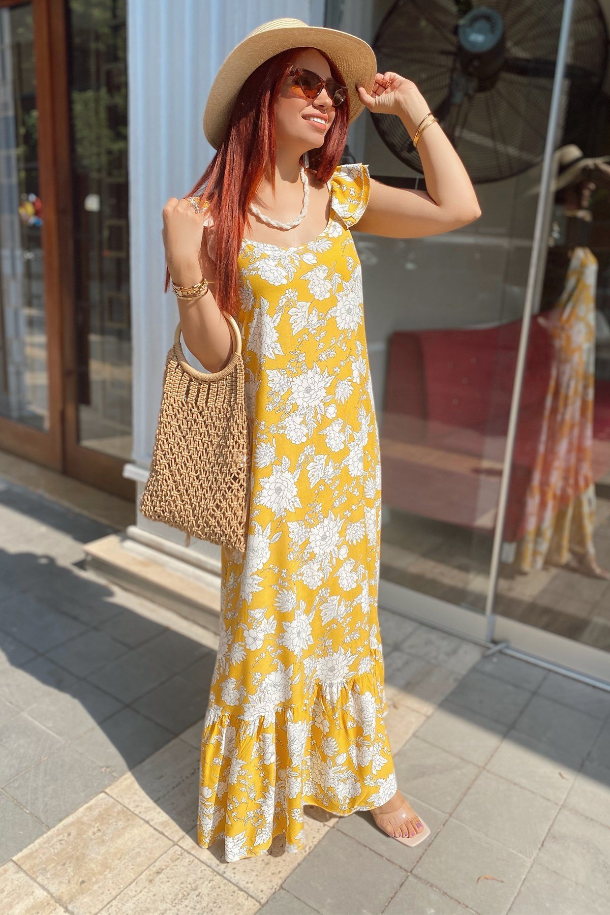 Sarı Desenli Volanlı Uzun Elbise