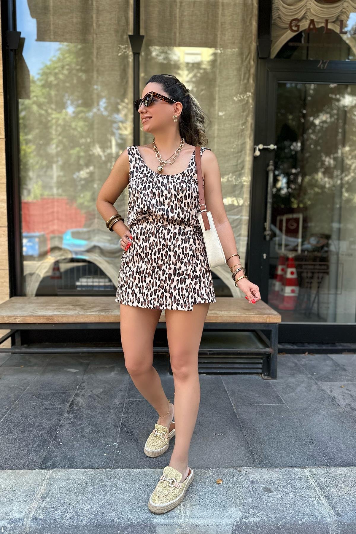 Saten Kahve Leopar Şort Etek