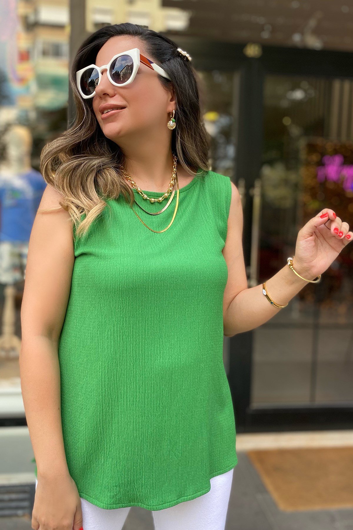 Sıfır Kol Likralı Yeşil Bluz 