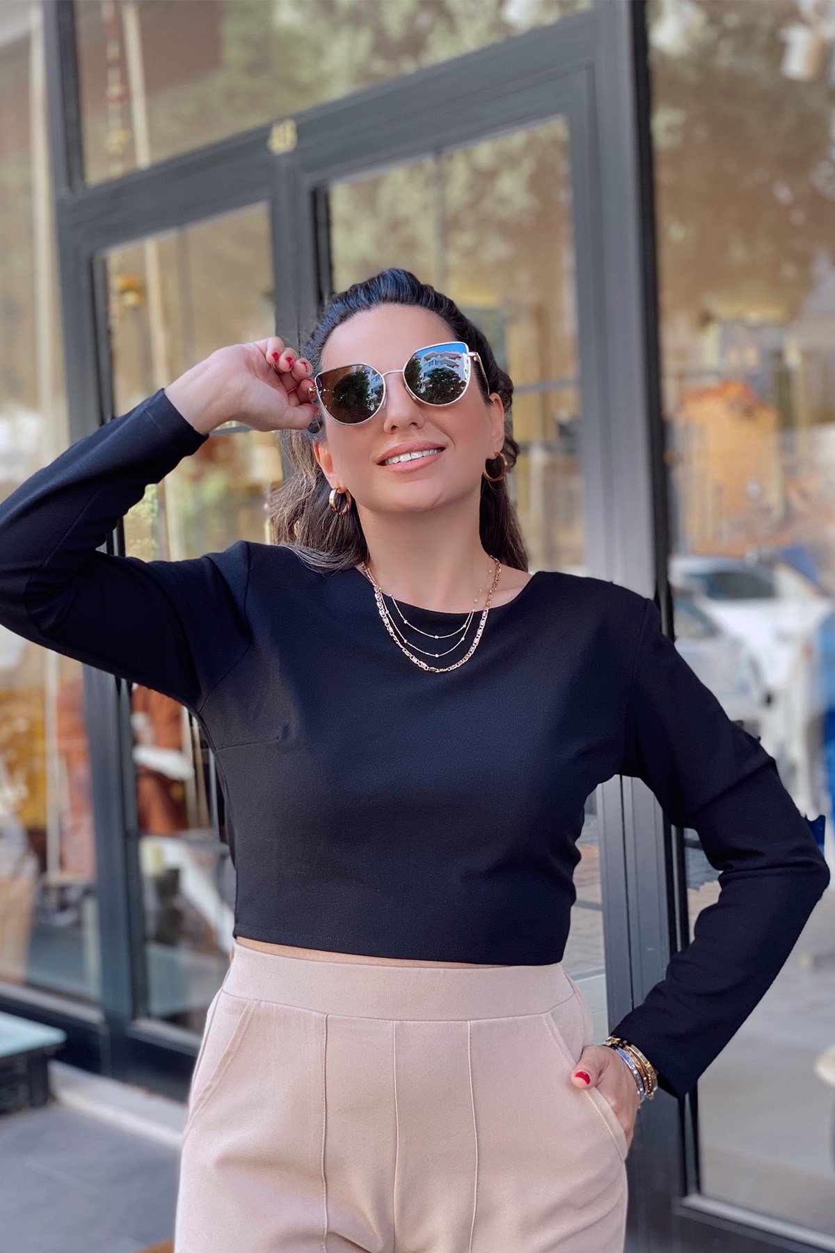 Sırt Fermuarlı Siyah Crop Top
