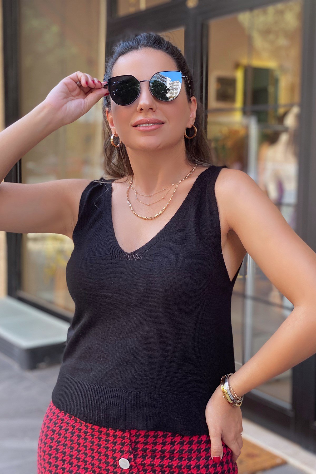 Siyah Askılı Triko Bluz