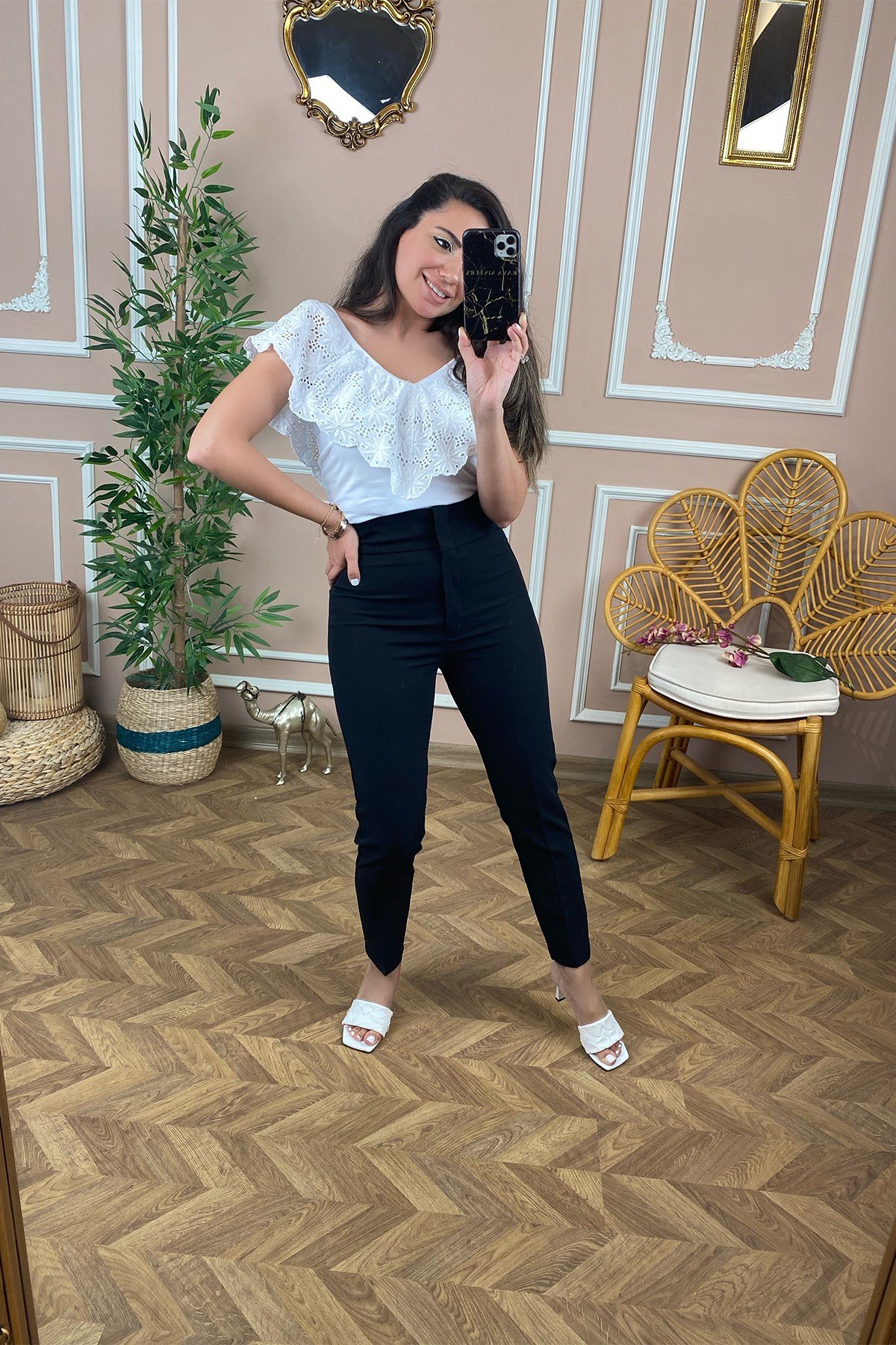 Siyah Dar Paça Yüksek Bel Kumaş Pantolon