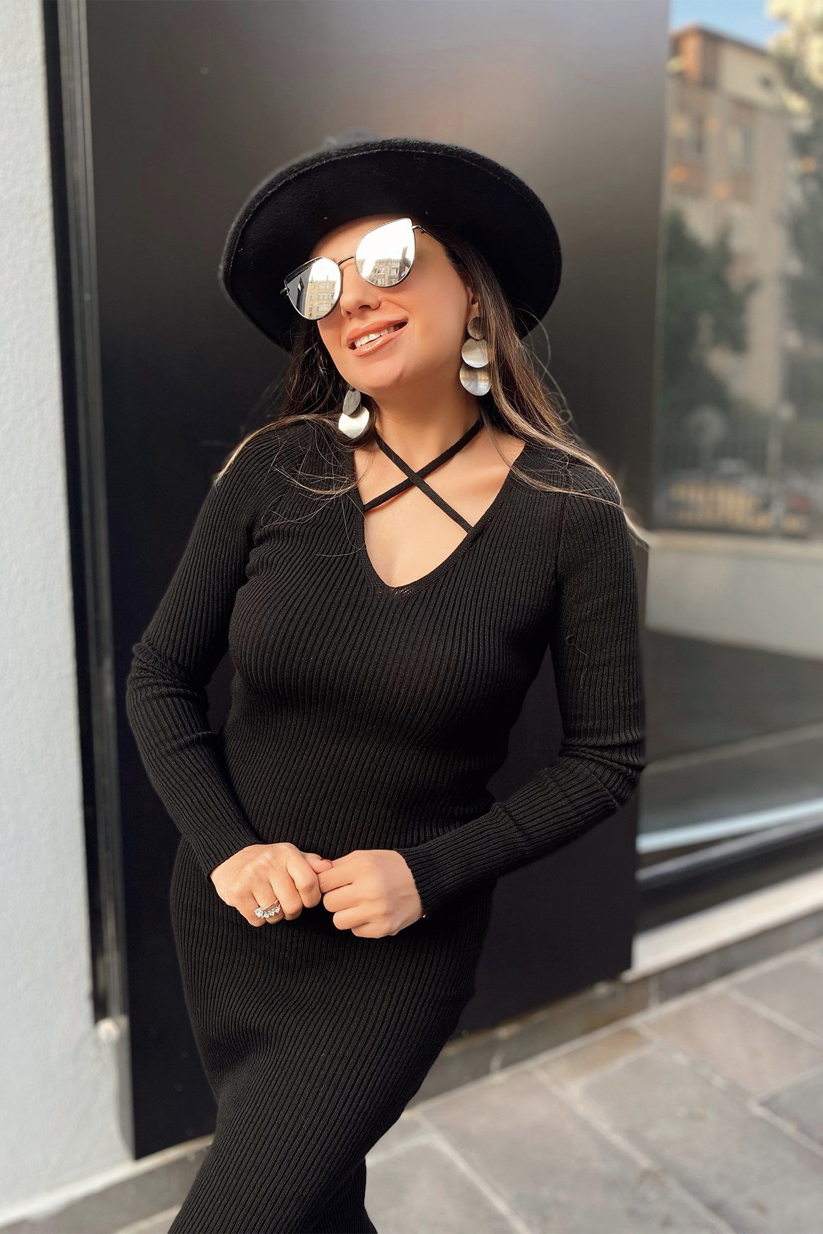 Siyah Fitilli Triko Elbise