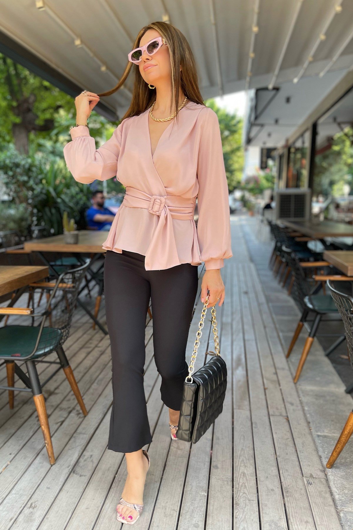 Siyah Geniş Paça Slim Fit Kumaş Pantolon 
