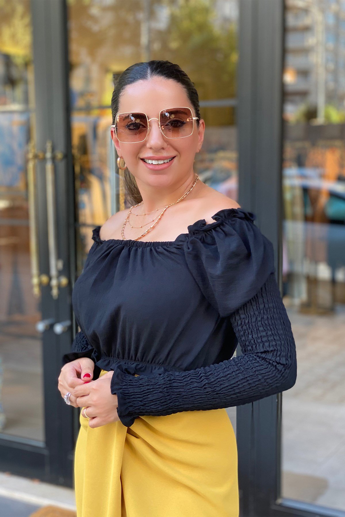 Siyah Gipeli Uzun Kol Bluz