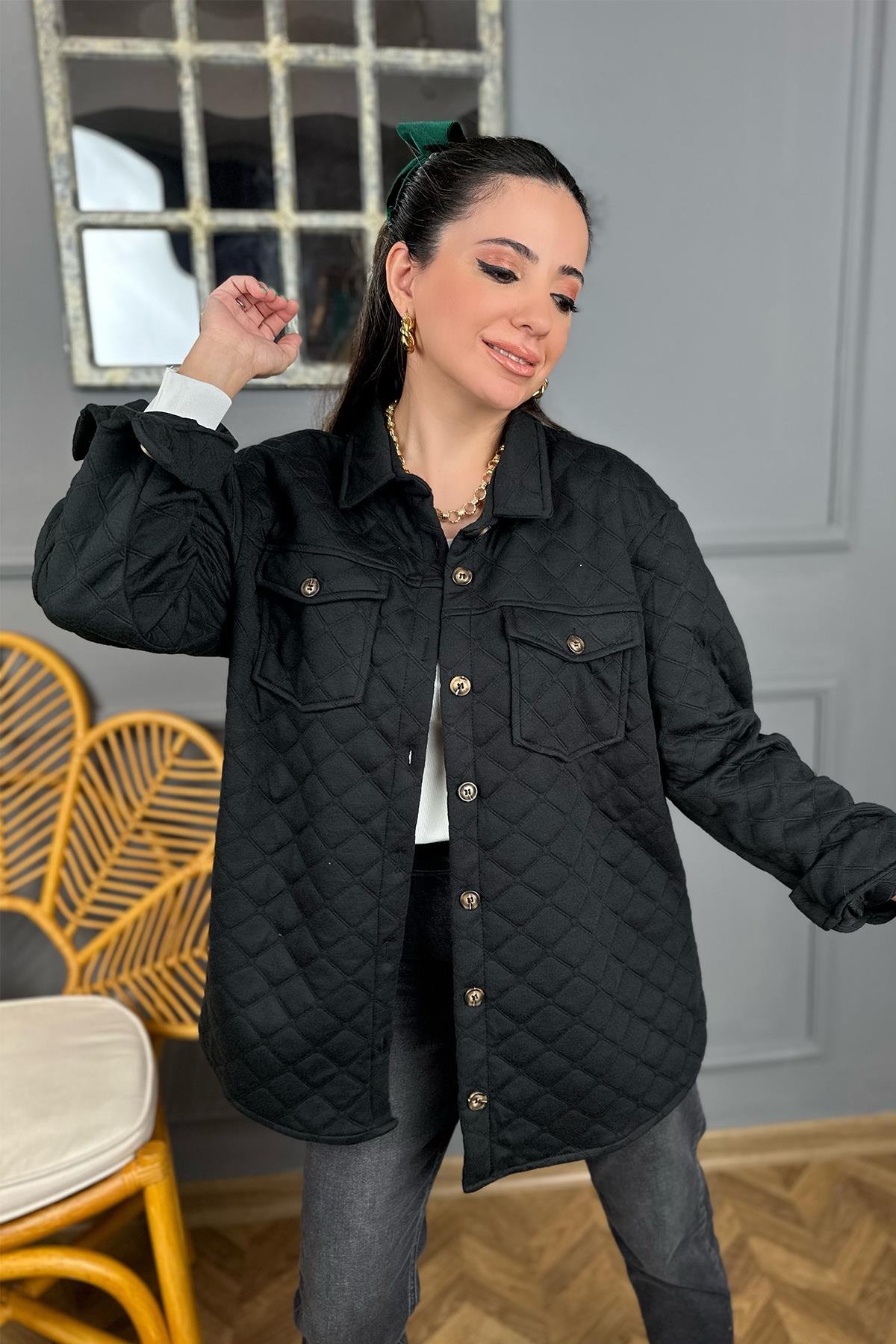 Siyah Kapitone Gömlek Ceket