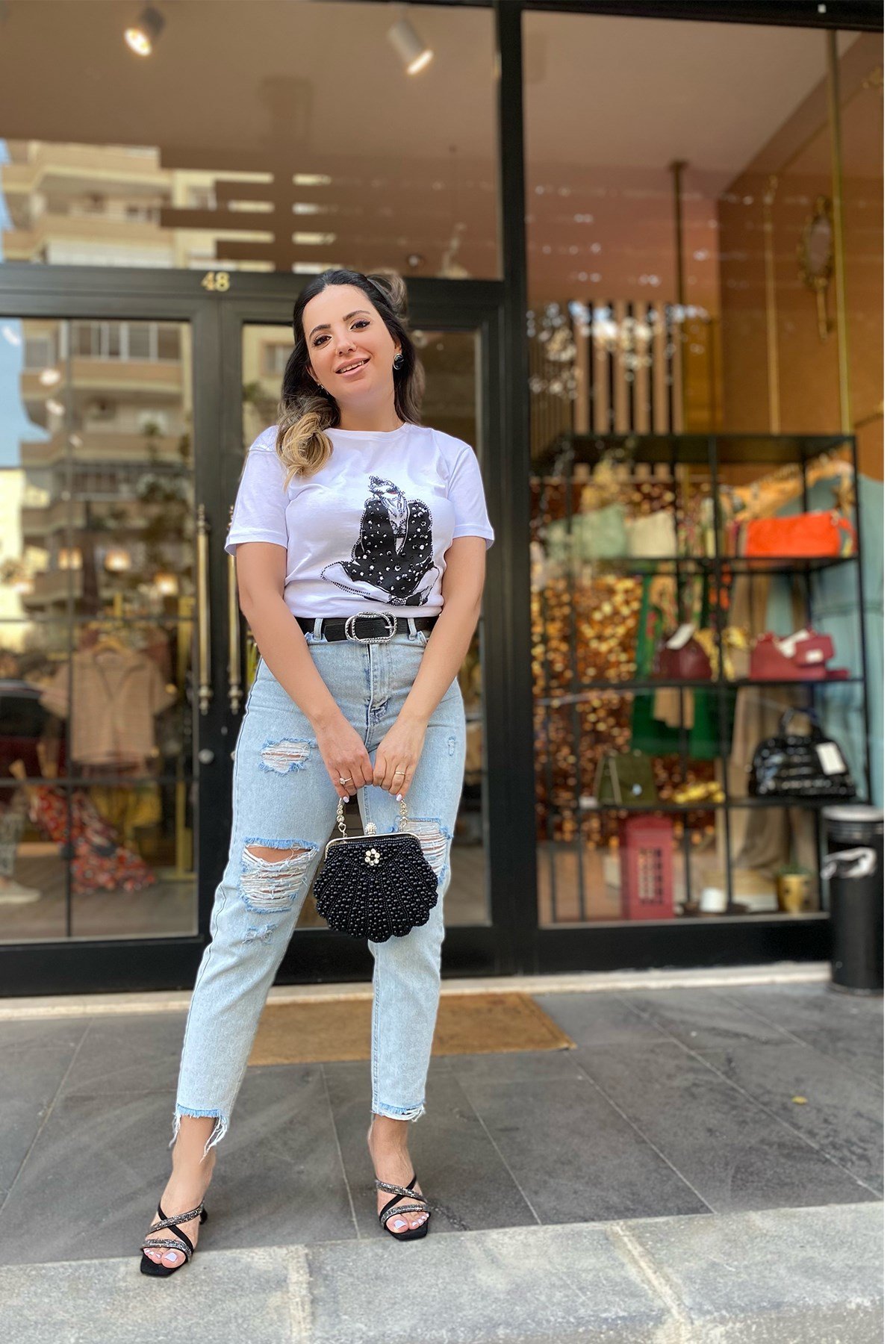 Siyah Kız Baskılı Tshirt