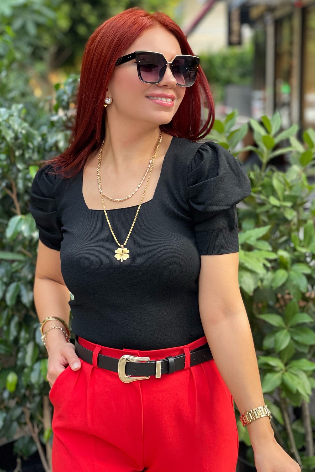 Siyah Kolları Balon  Triko
