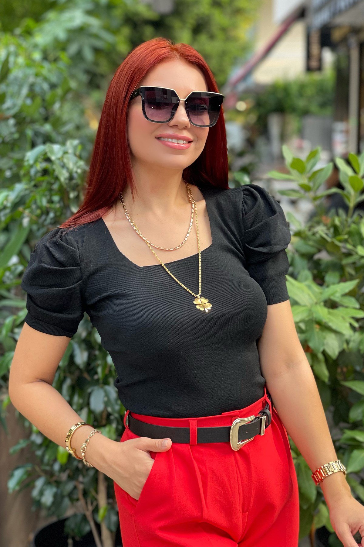Siyah Kolları Balon  Triko
