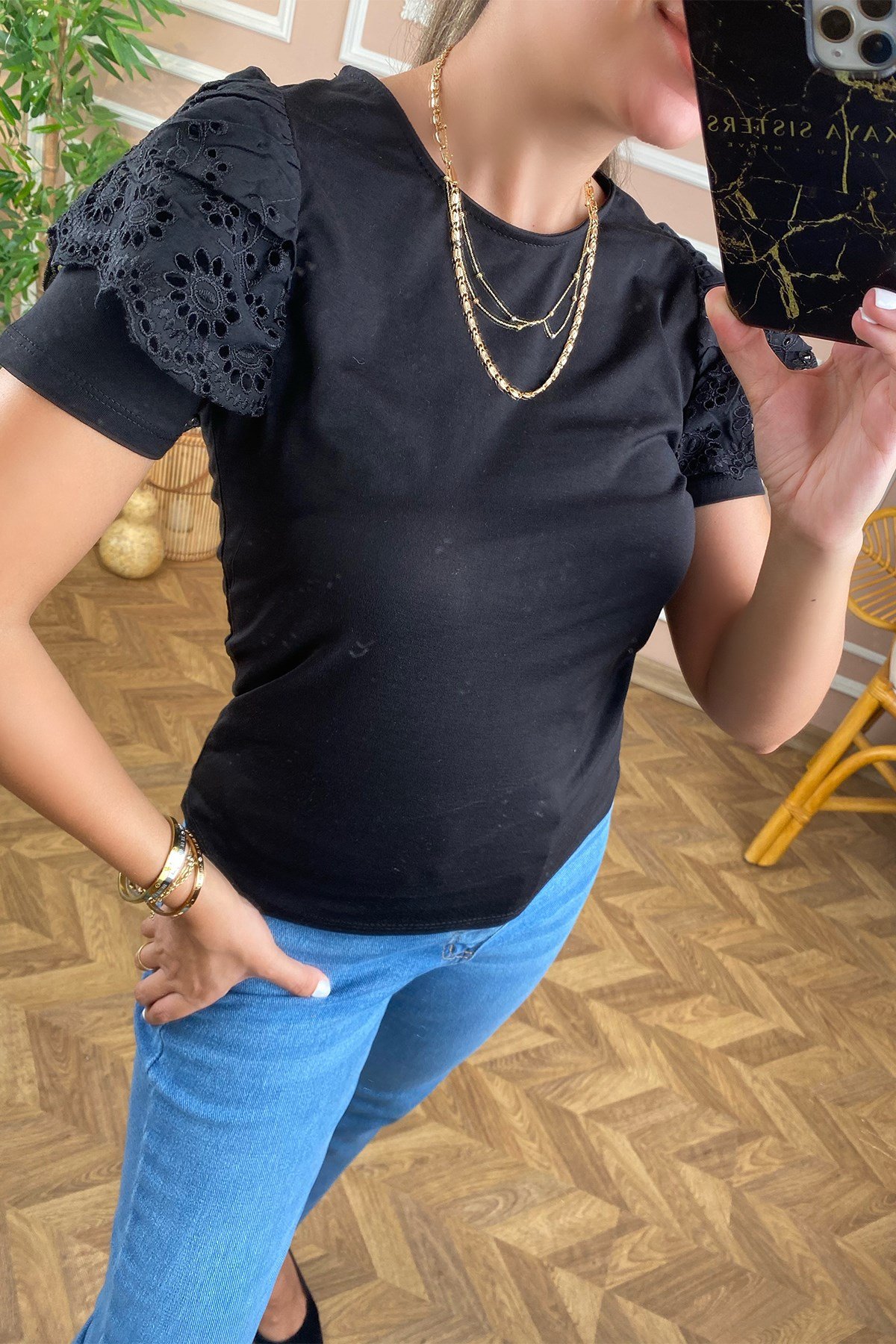 Siyah Kolları Fisto Bluz