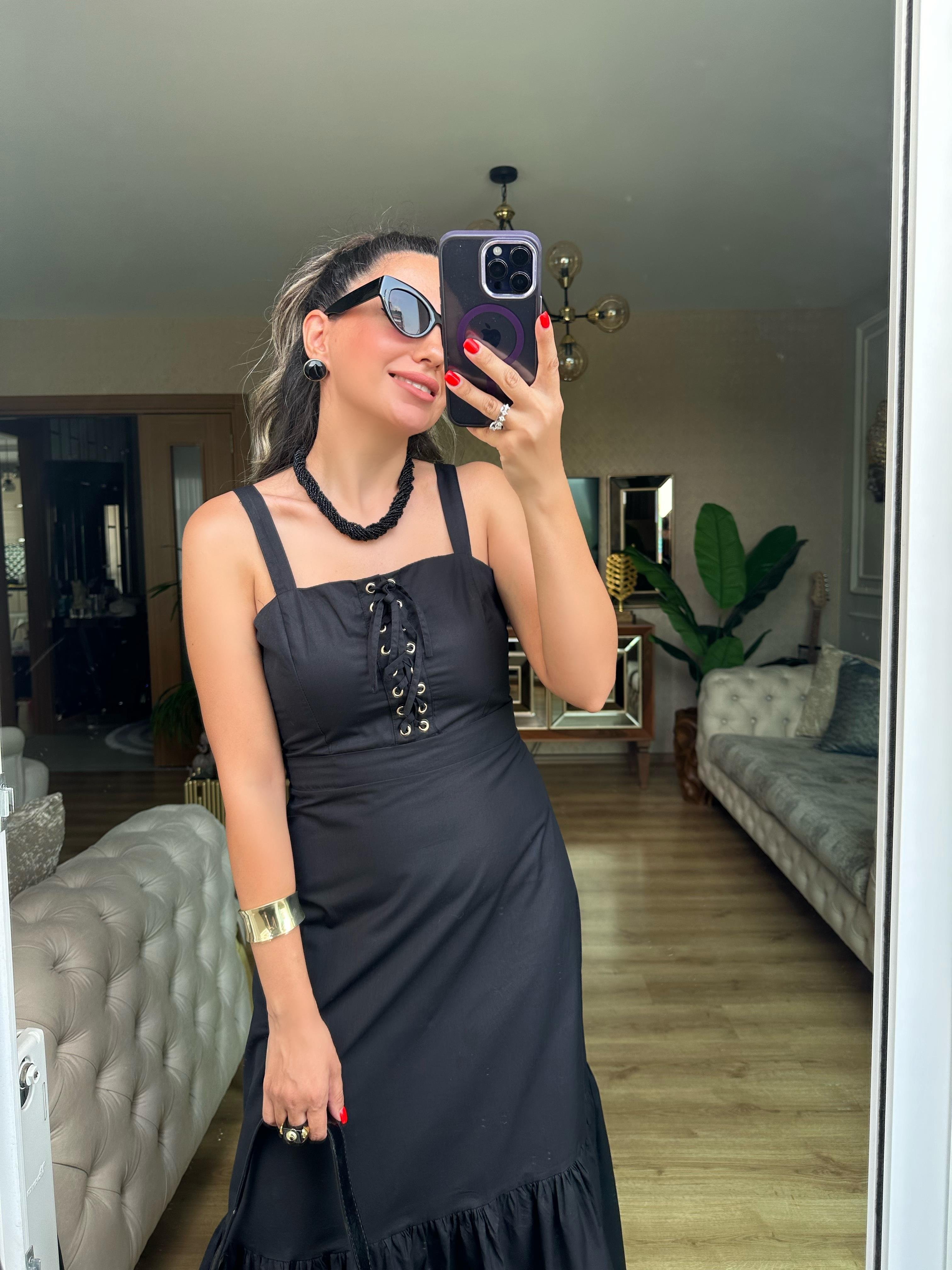 Siyah Kuş Gözü Detaylı Poplin Elbise