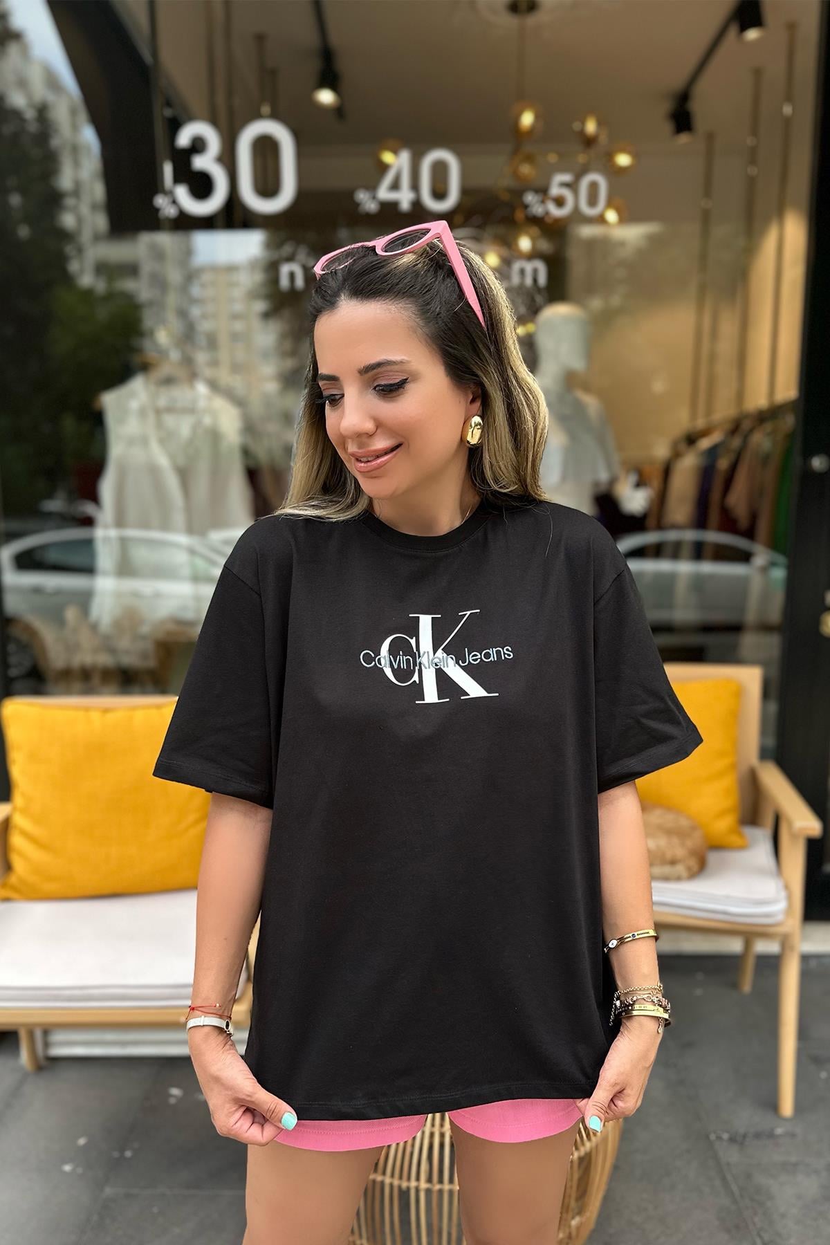 Siyah Orjinal Baskılı Tshirt