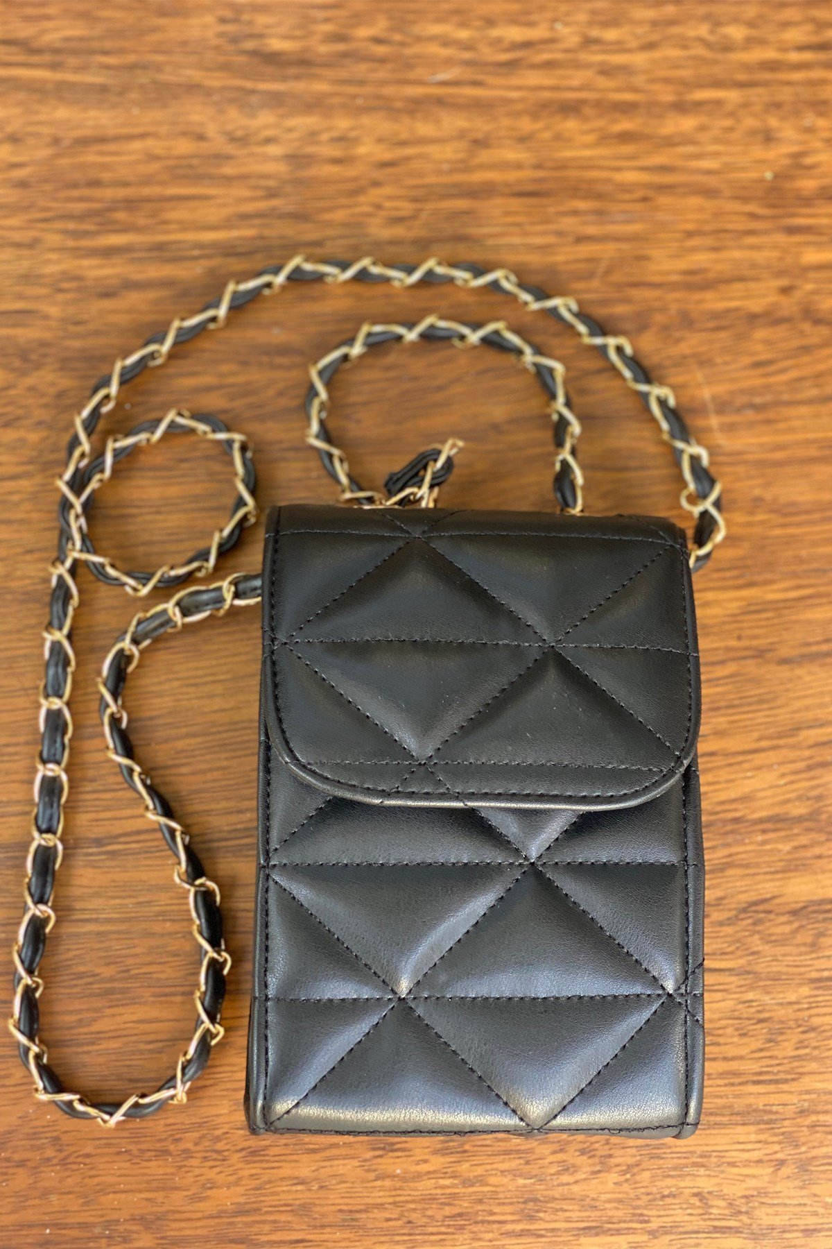 Siyah Renk Uzun  Zincirli Çanta