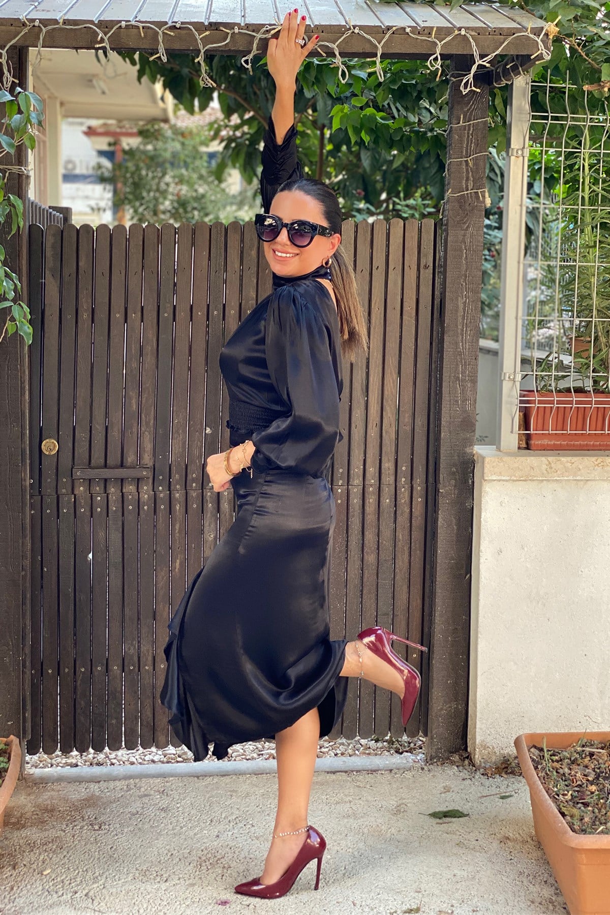 Siyah Saten Takım