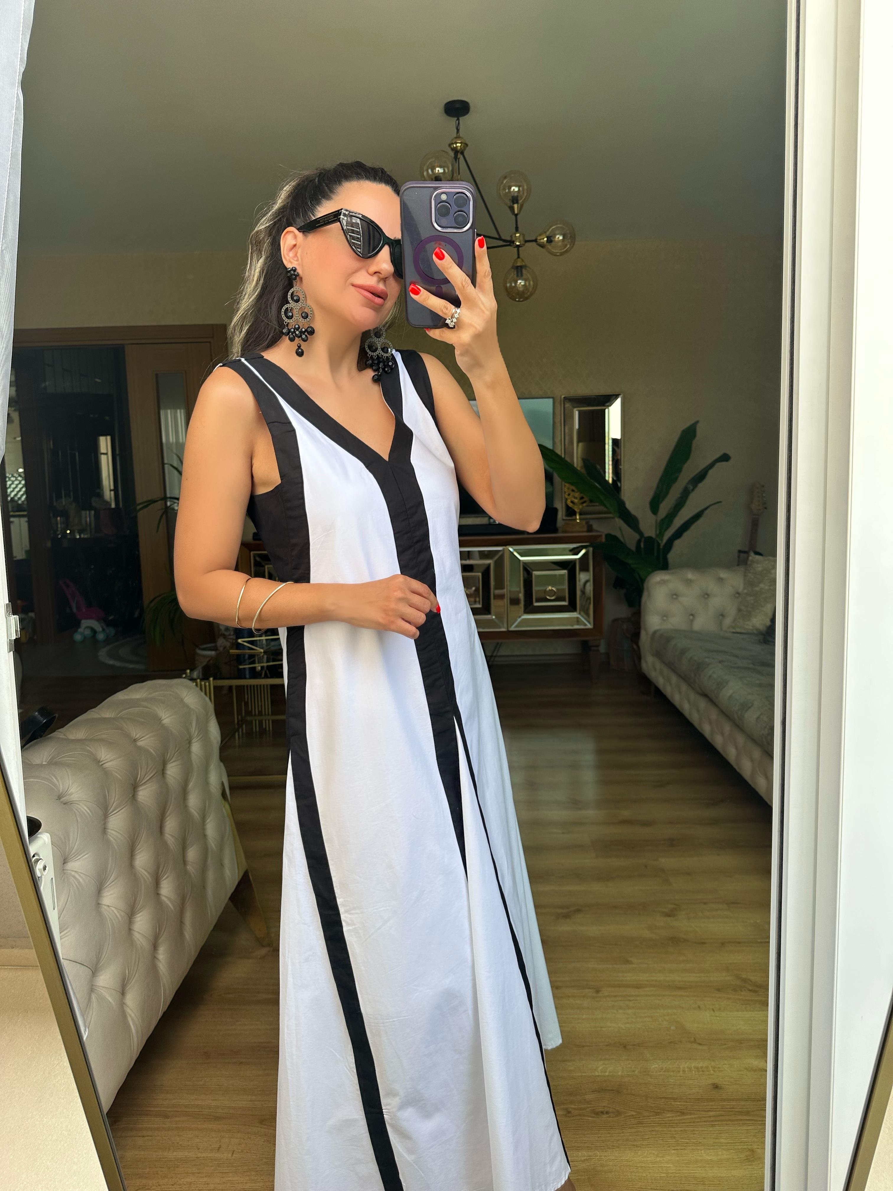 Siyah Şeritli Beyaz Poplin Elbise