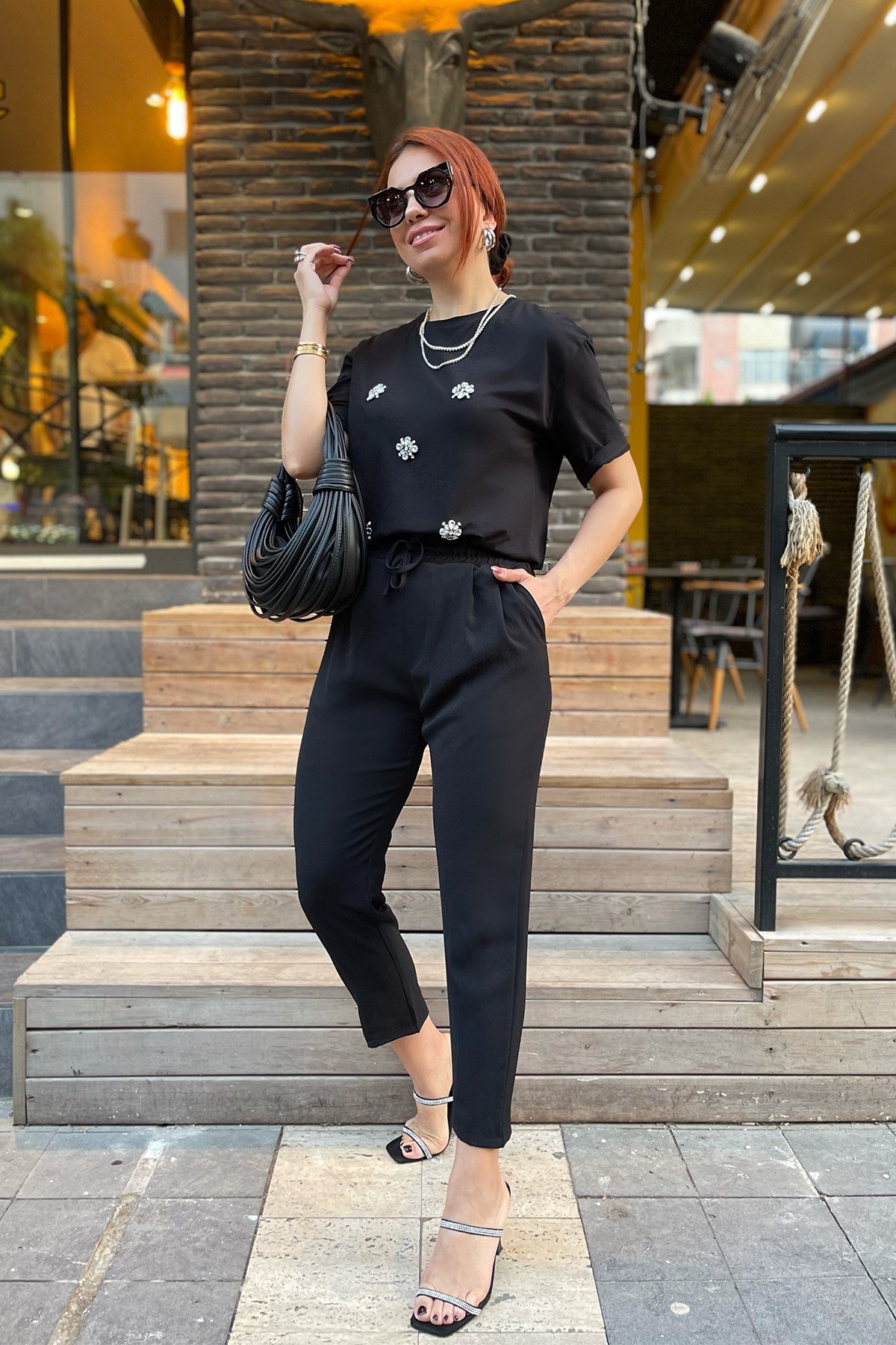 Siyah Taşlı  Tshirt