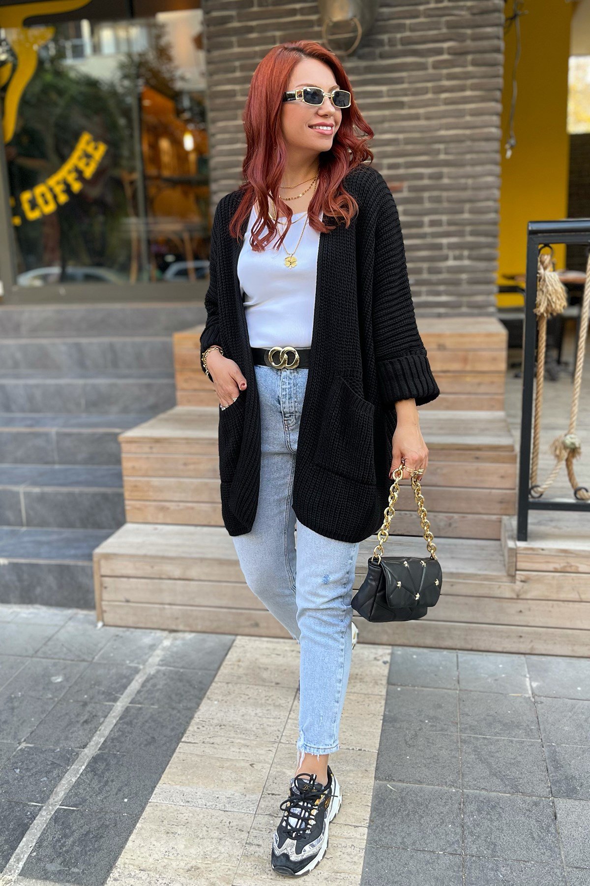 Siyah Uzun Cepli Hırka