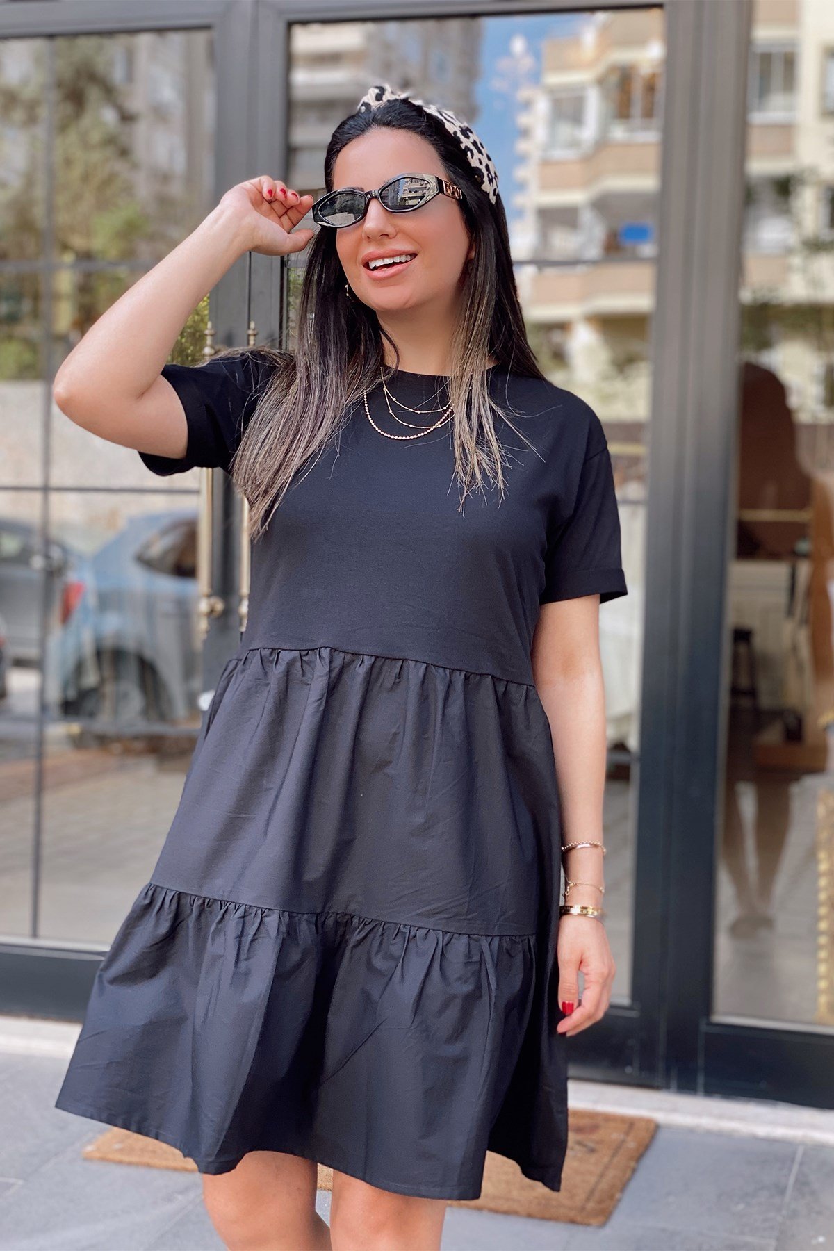 Siyah Yarım Kol Elbise