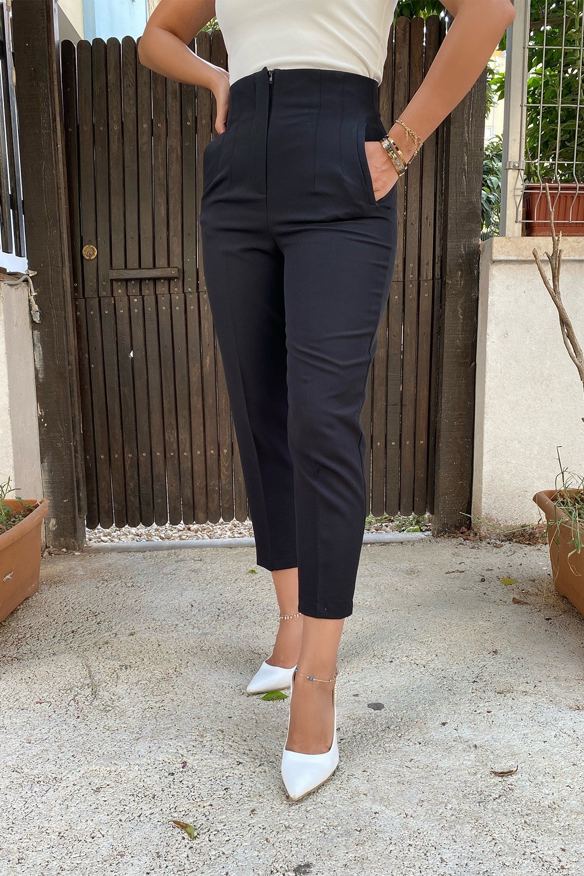 Siyah Yüksek Bel Havuç Pantolon